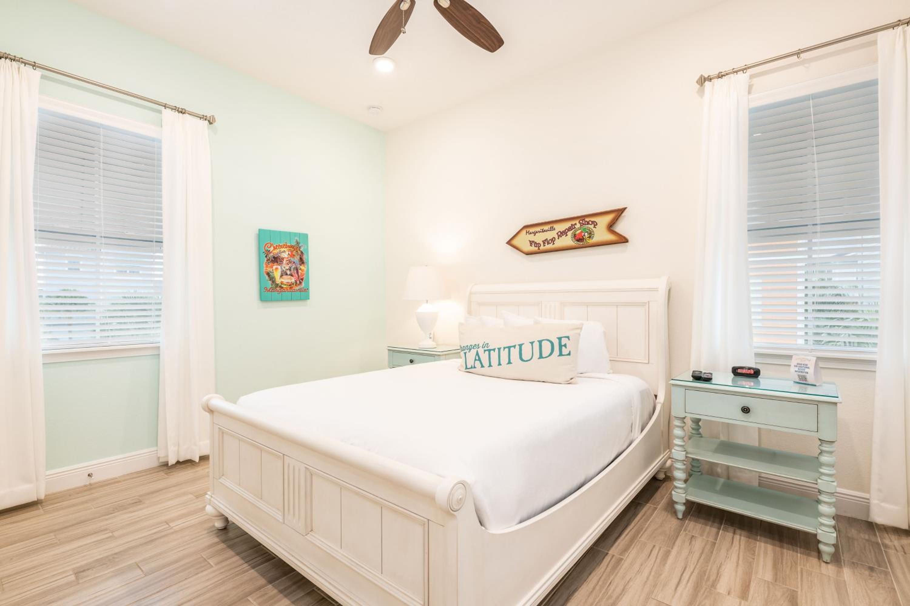 Vivid Cottage Near Disney With Margaritaville Resort & Island H2O Access - 8020Ff