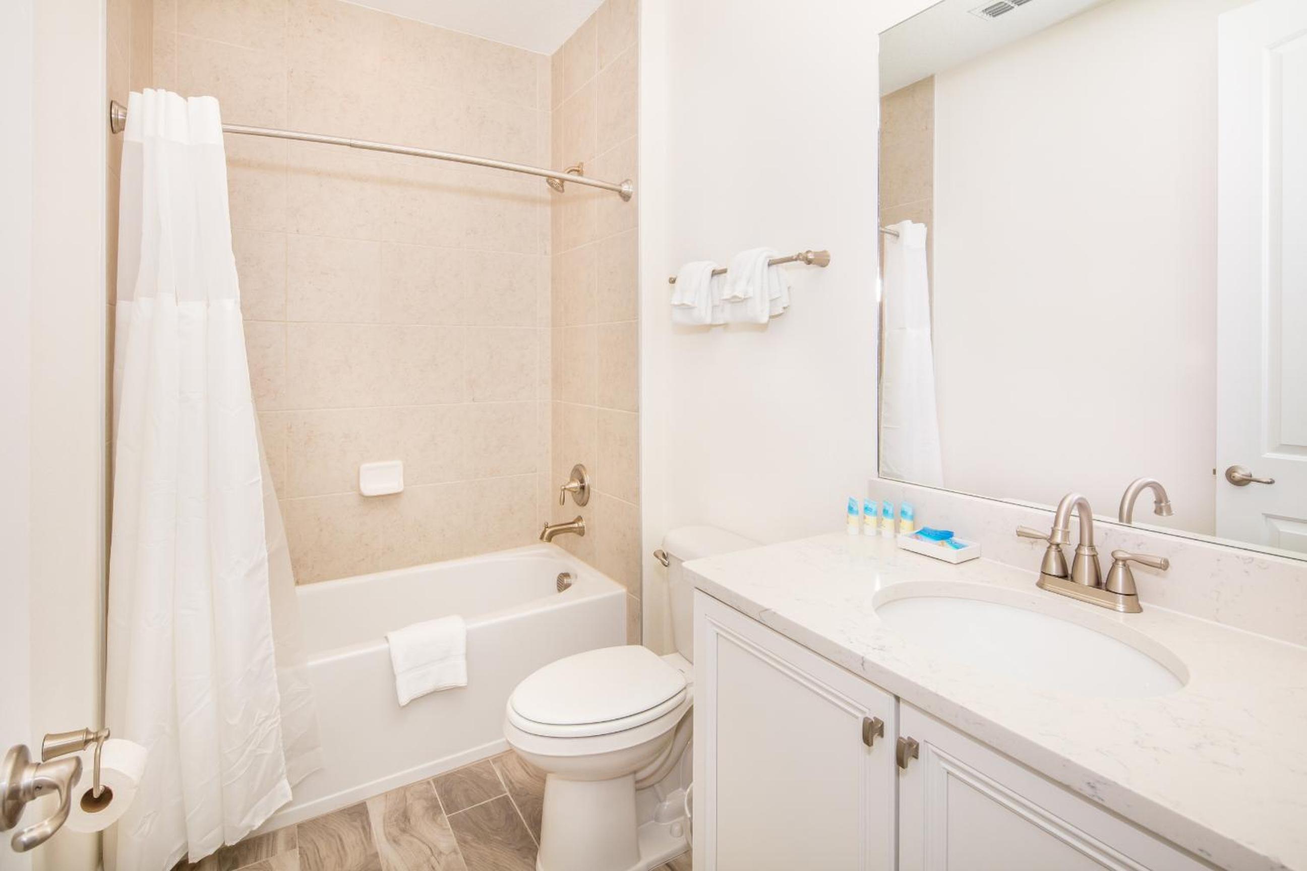 Pearly White Villa Near Disney With Margaritaville Resort & Island H20 Waterpark Access - 2924Cs