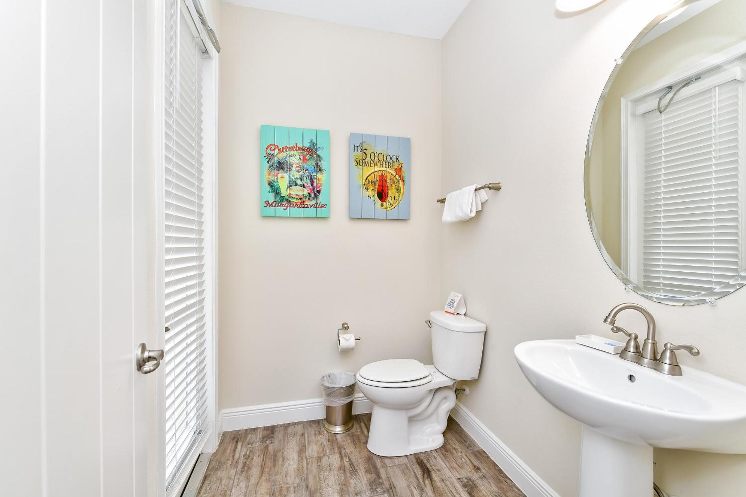 Sunrise Cottage With Private Pool Near Disney With Margaritaville Resort & Island H2O Access - 8017Su