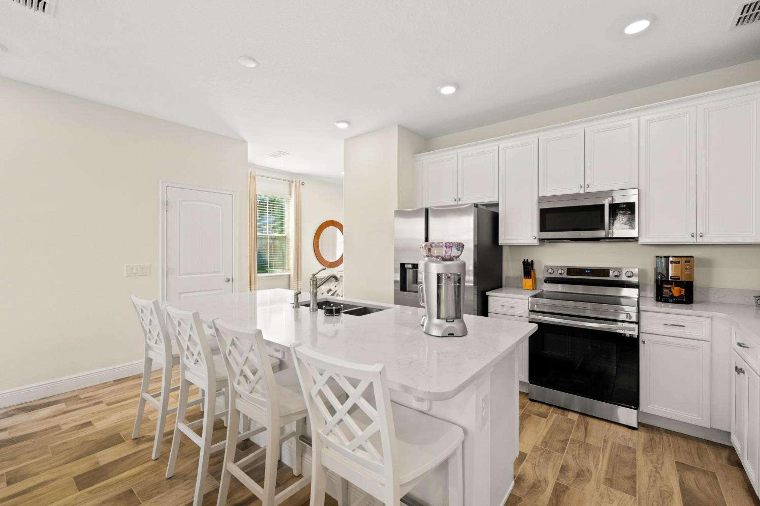 Tropical Villa Near Disney With Margaritaville Resort & Island H20 Waterpark Access - 2945Cs