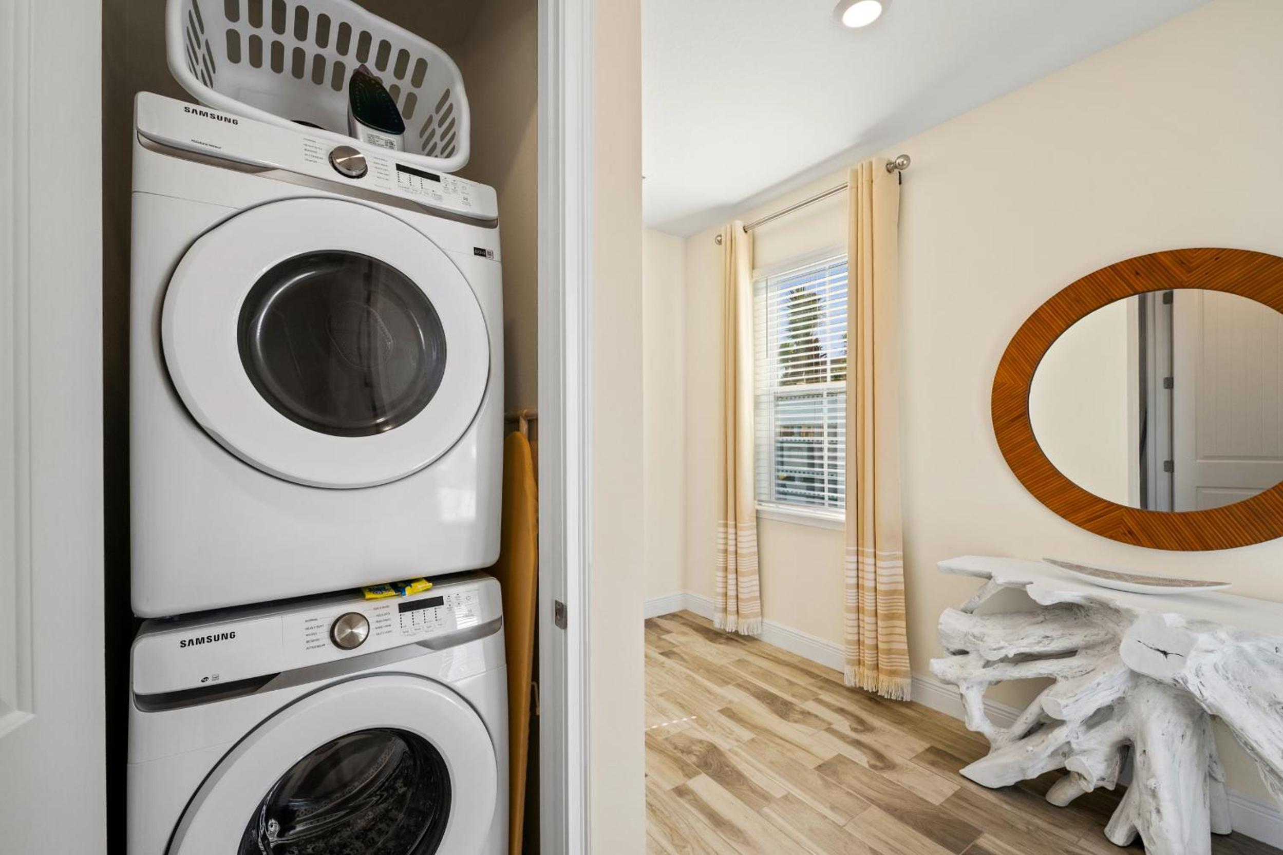 Tropical Villa Near Disney With Margaritaville Resort & Island H20 Waterpark Access - 2945Cs