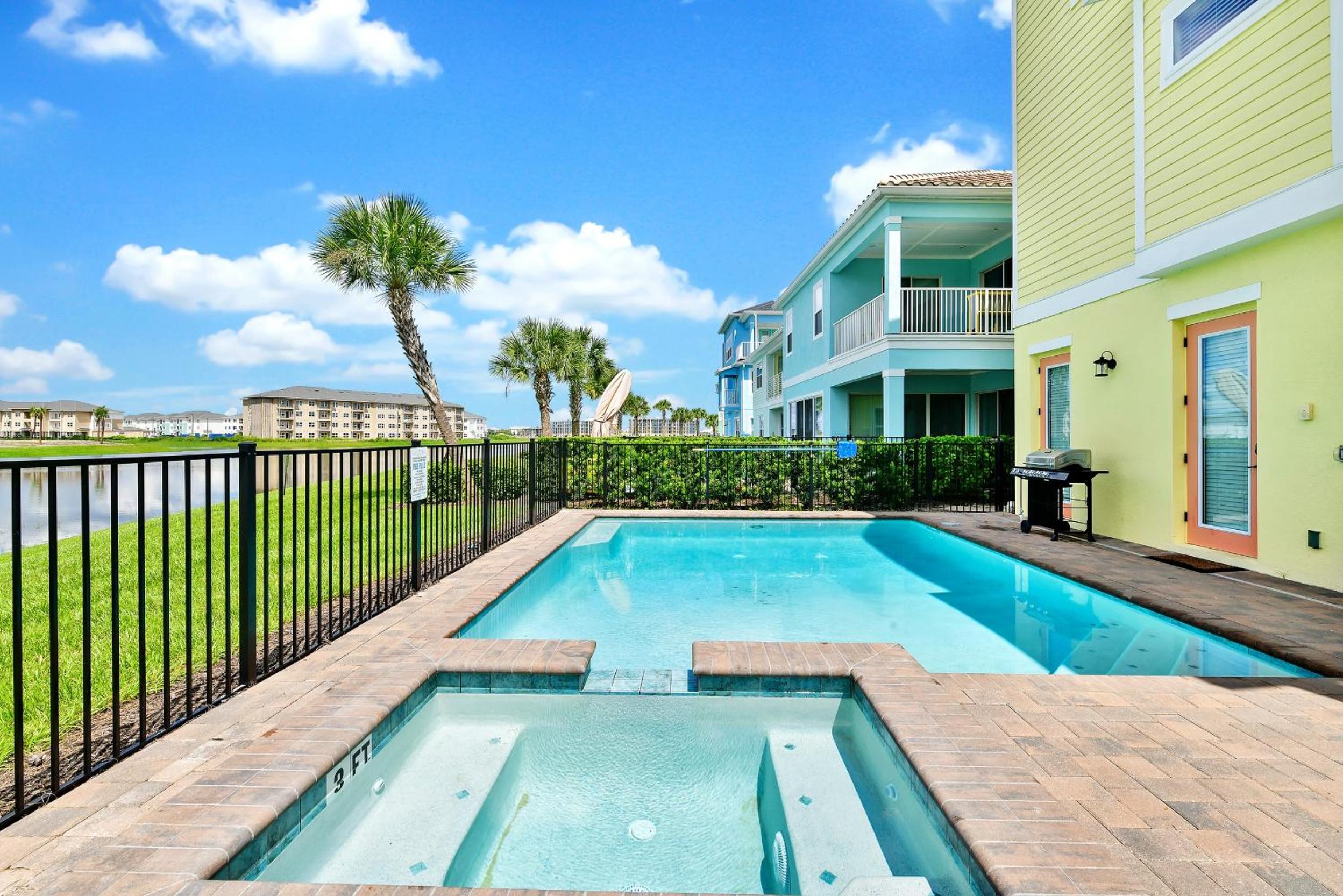 Sunshine Cottage With Private Pool Near Disney With Margaritaville Resort & Island H20 Access - 8165Su