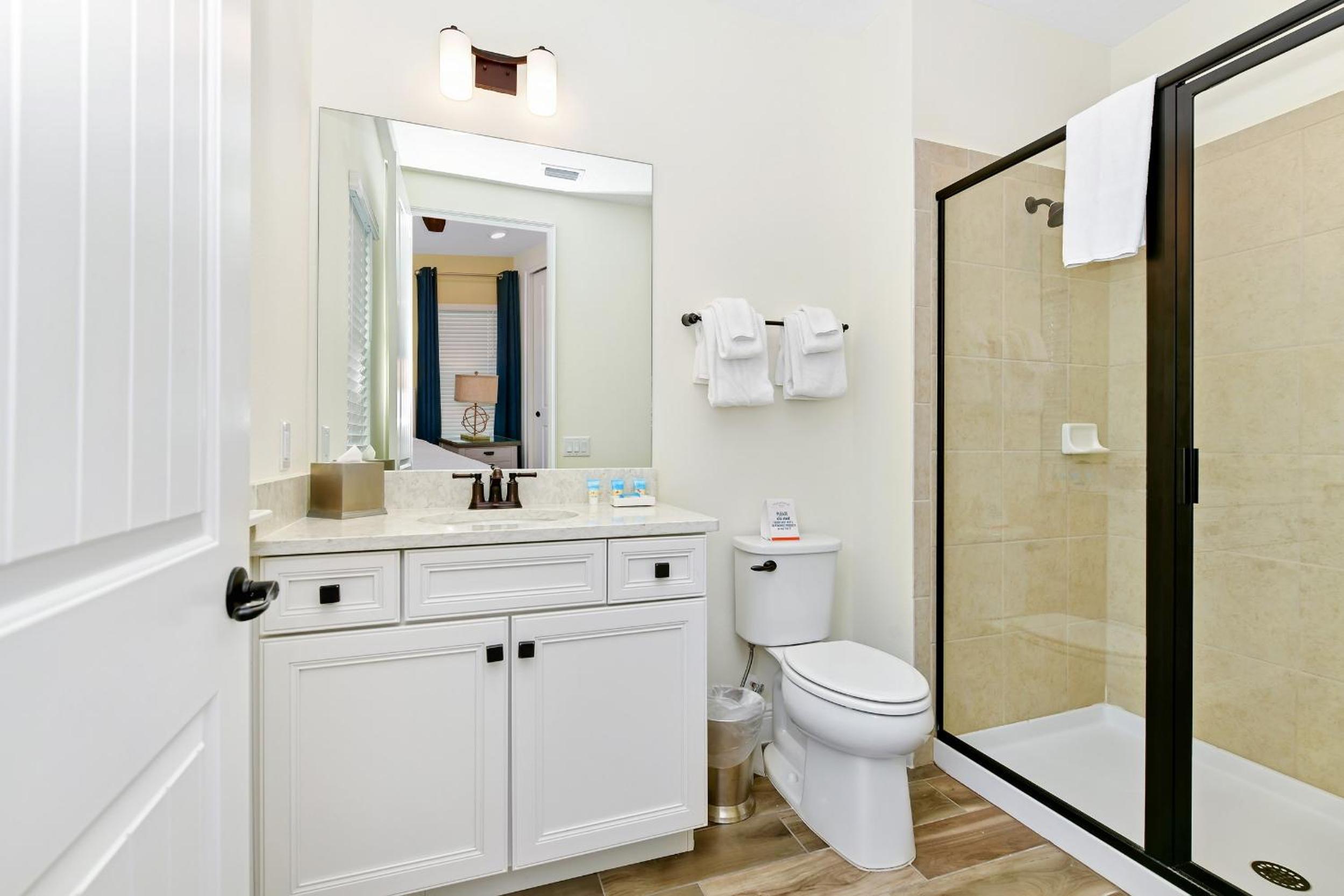 Sunshine Cottage With Private Pool Near Disney With Margaritaville Resort & Island H20 Access - 8165Su