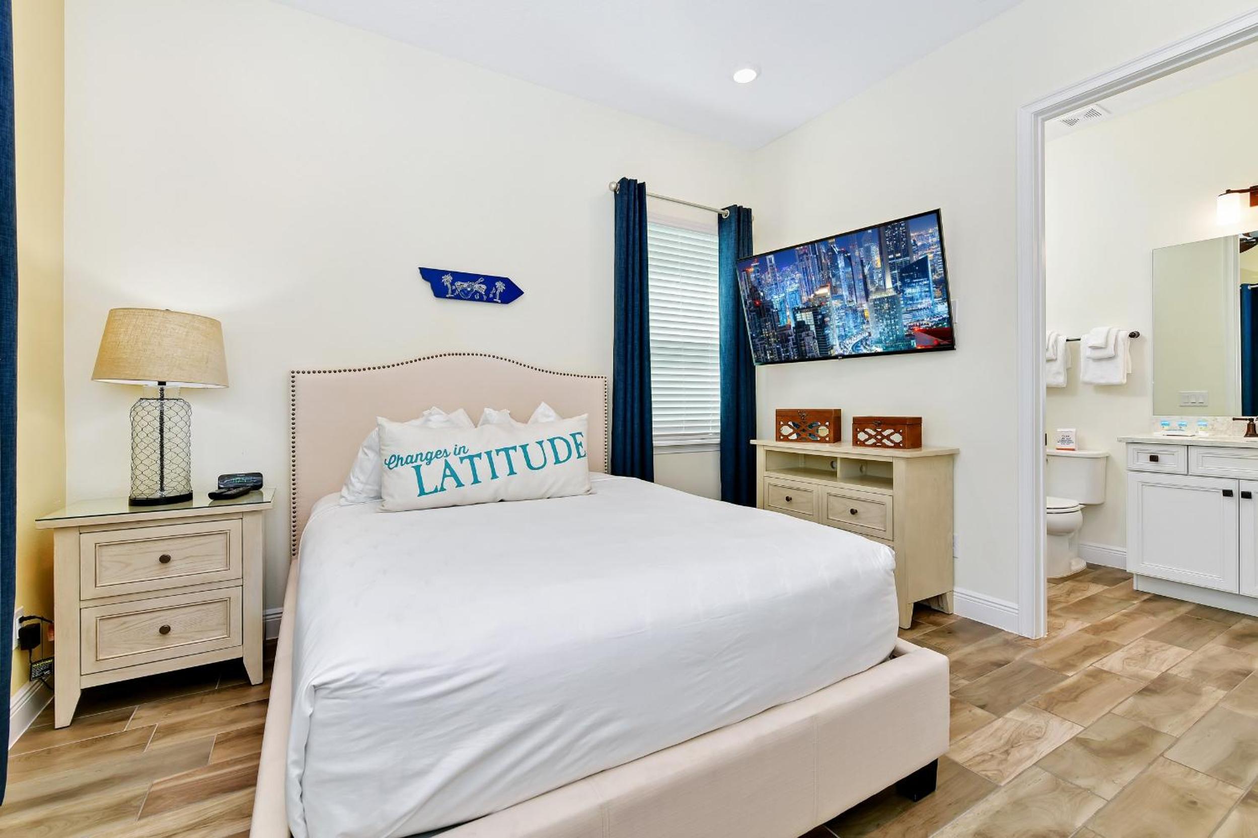 Sunshine Cottage With Private Pool Near Disney With Margaritaville Resort & Island H20 Access - 8165Su