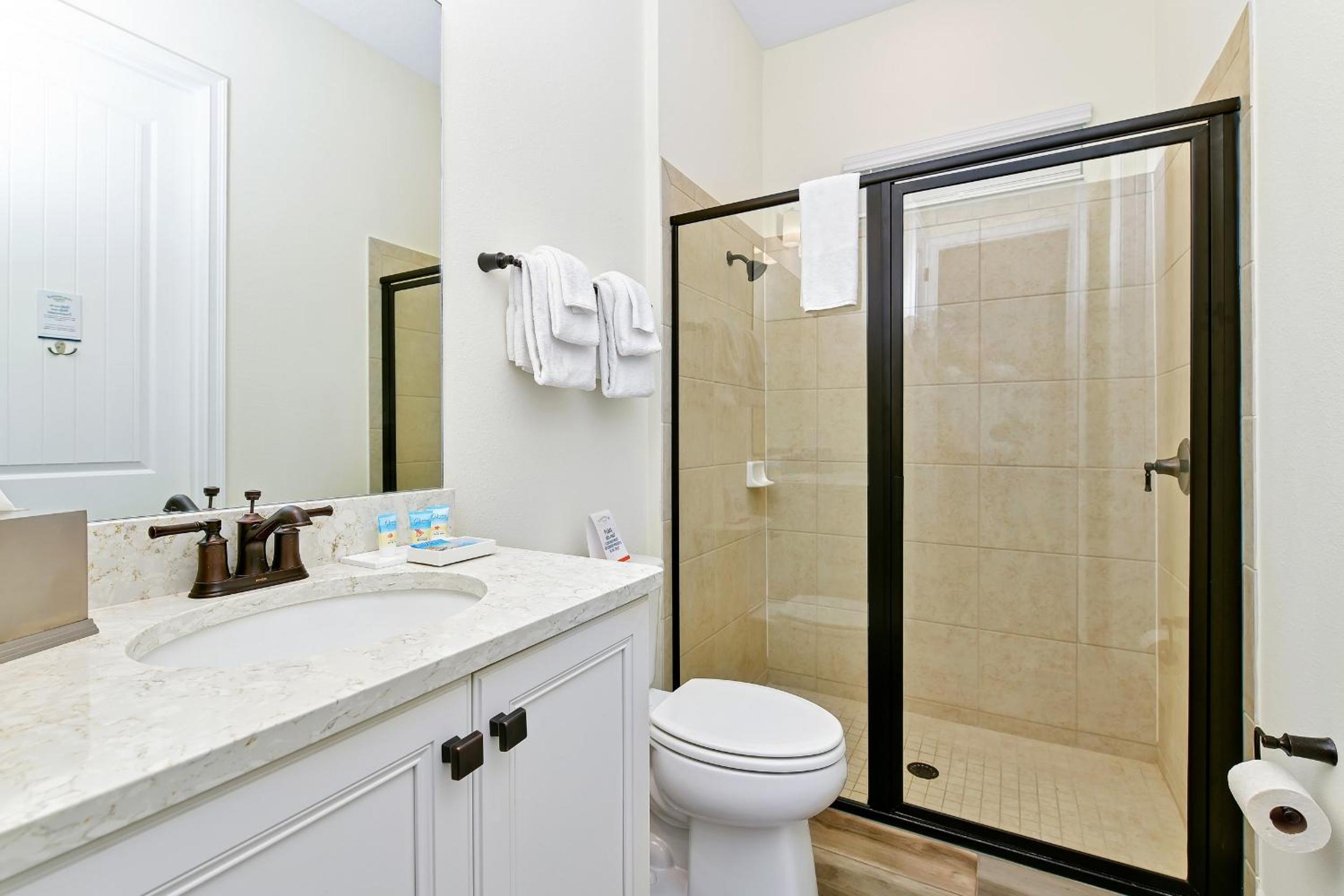 Sunshine Cottage With Private Pool Near Disney With Margaritaville Resort & Island H20 Access - 8165Su