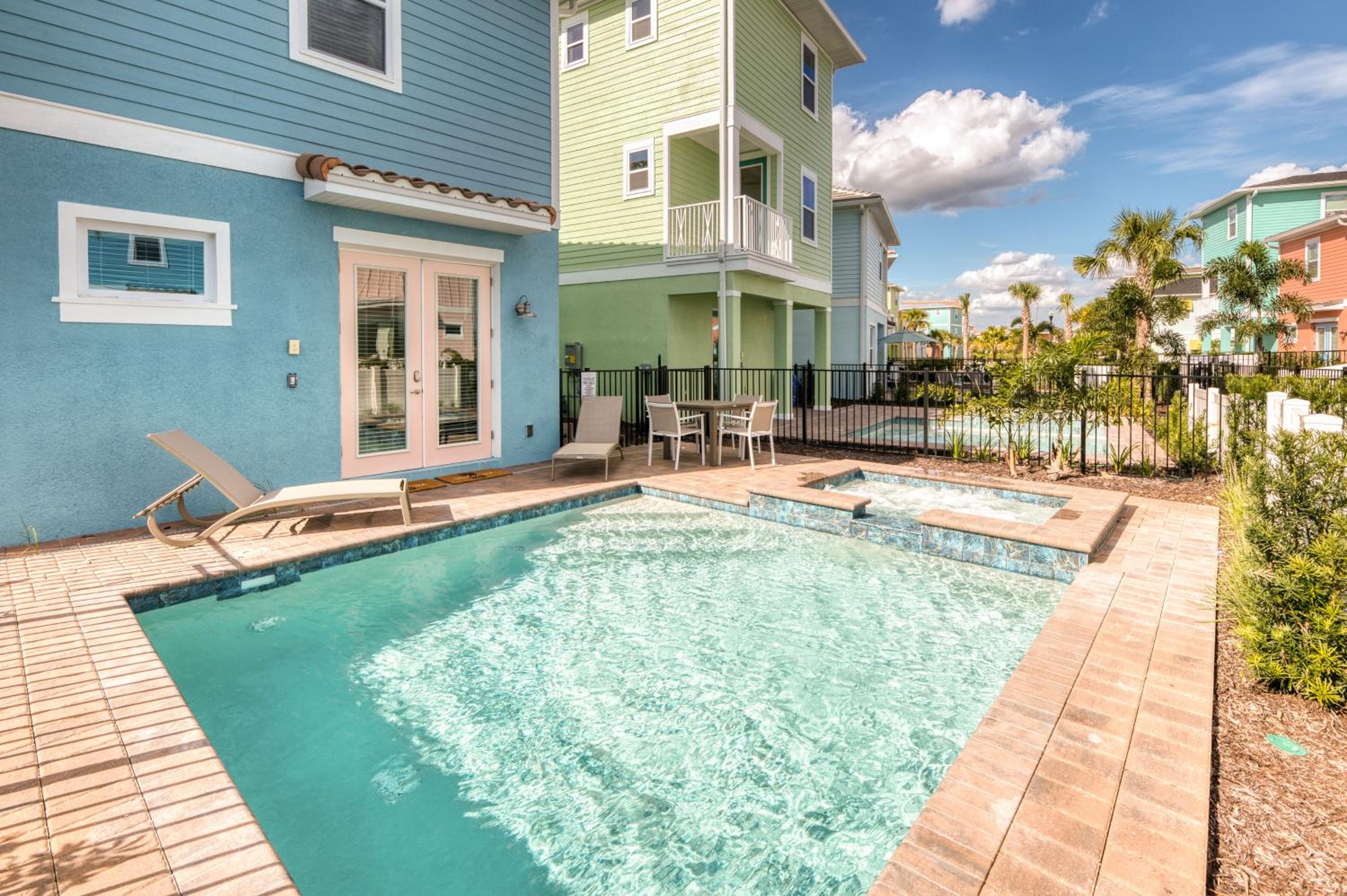 Cozy Cottage With Private Pool Near Disney With Margaritaville Resort & Island H2O Access - 8041Kd