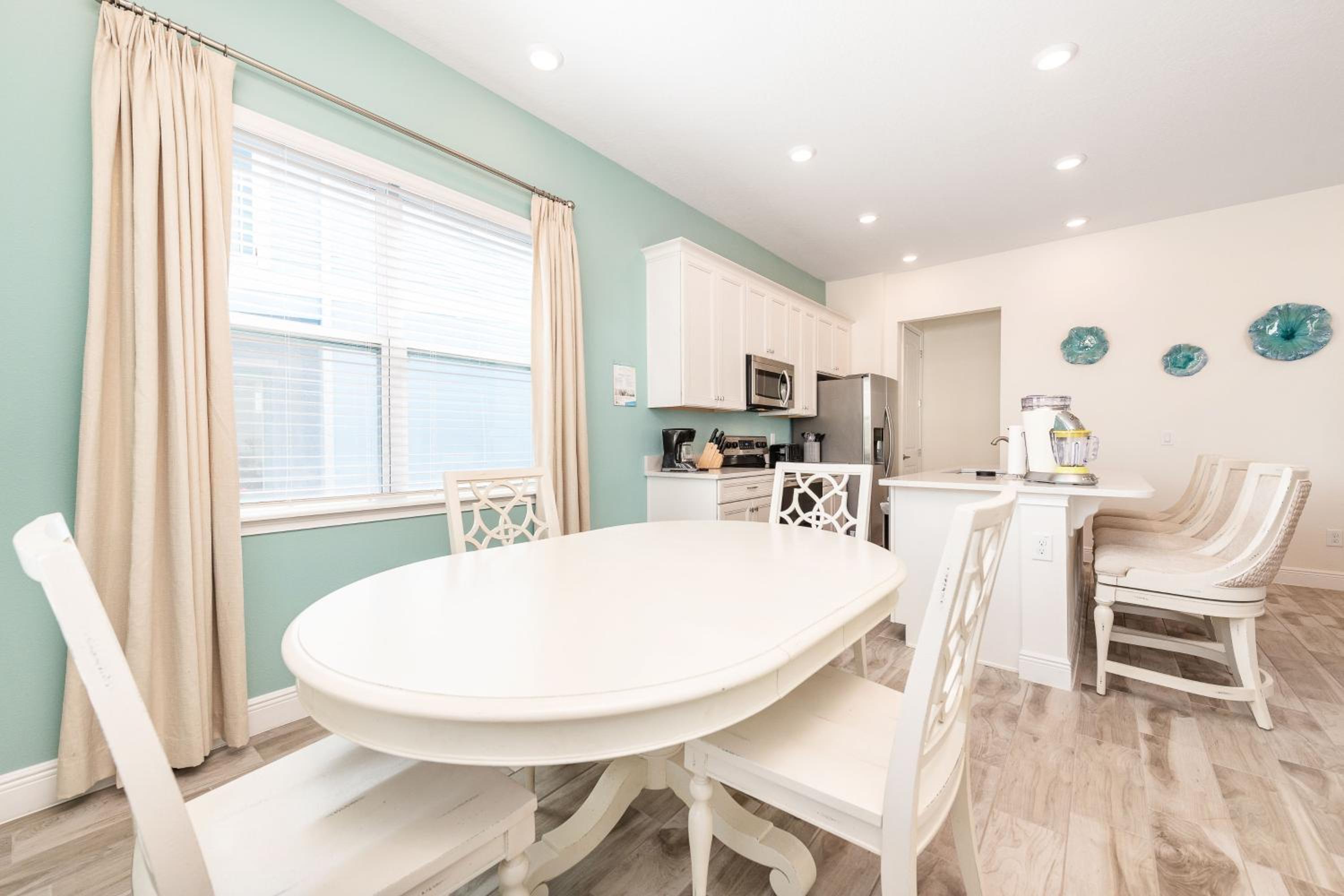 Seabreeze Cottage Near Disney With Margaritaville Resort & Island H2O Access - 8073Kd