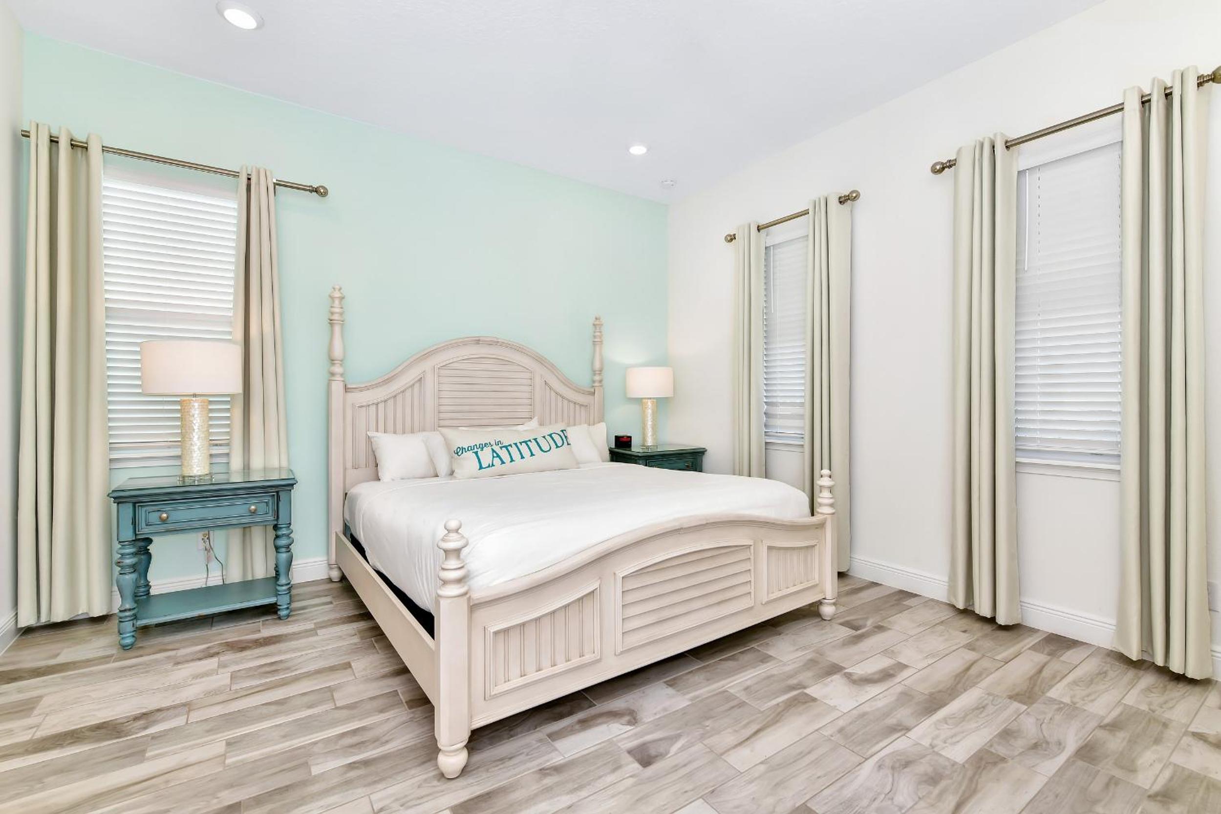 This Pink Cottage Near Disney With Margaritaville Resort & Island H20 Access - 8141Su