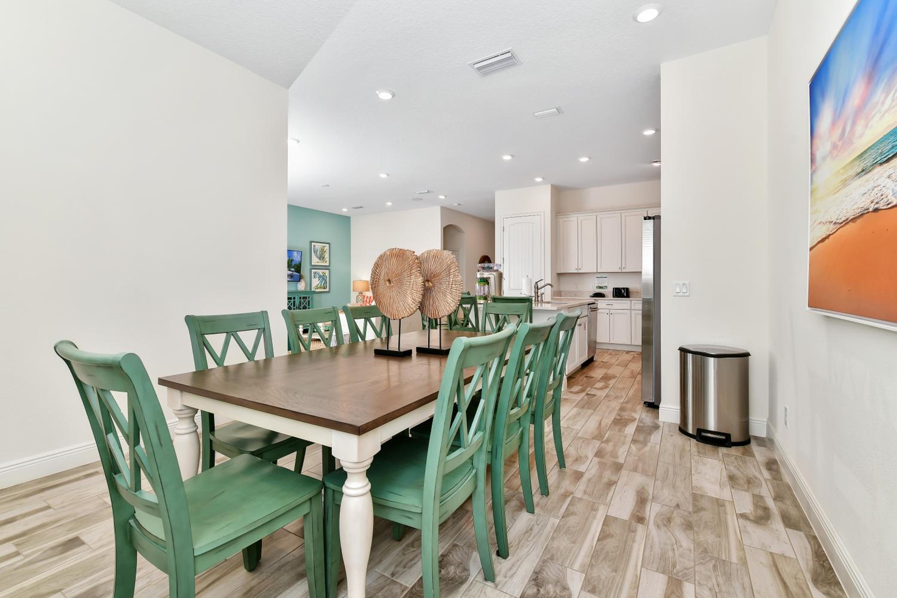 This Pink Cottage Near Disney With Margaritaville Resort & Island H20 Access - 8141Su