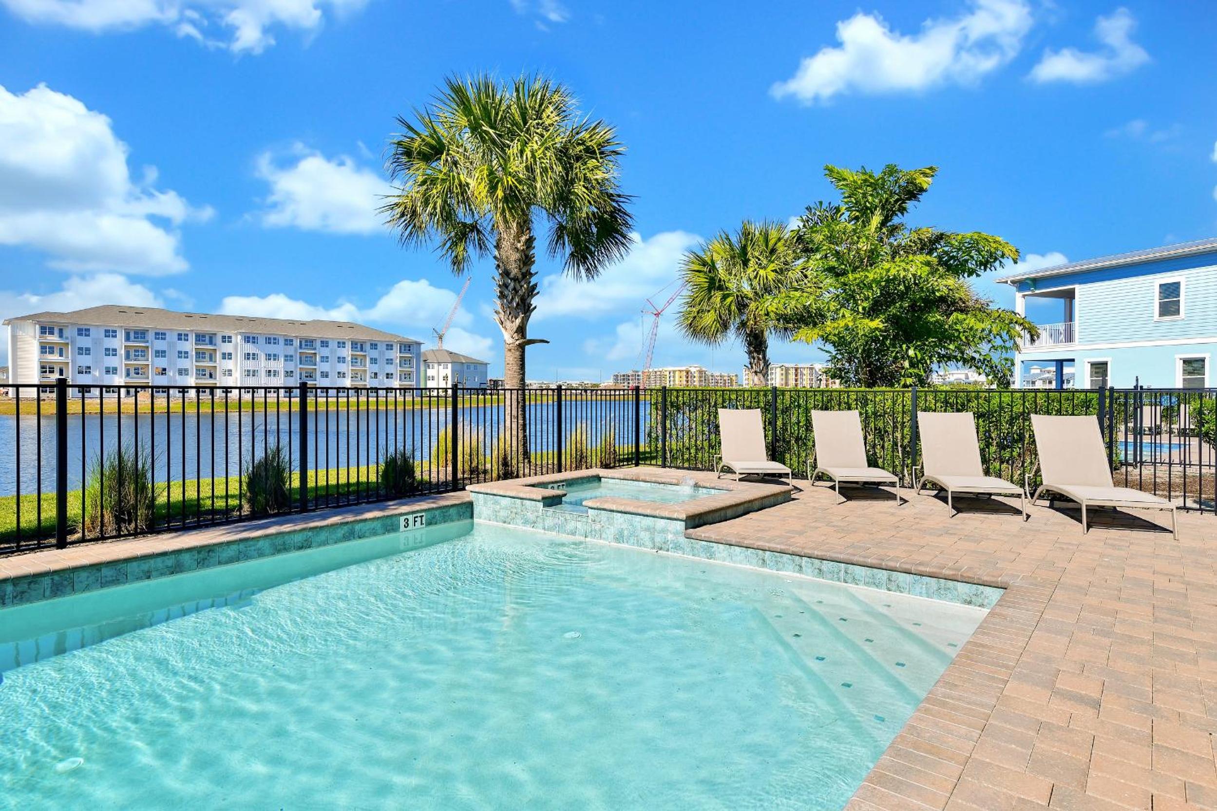 This Pink Cottage Near Disney With Margaritaville Resort & Island H20 Access - 8141Su