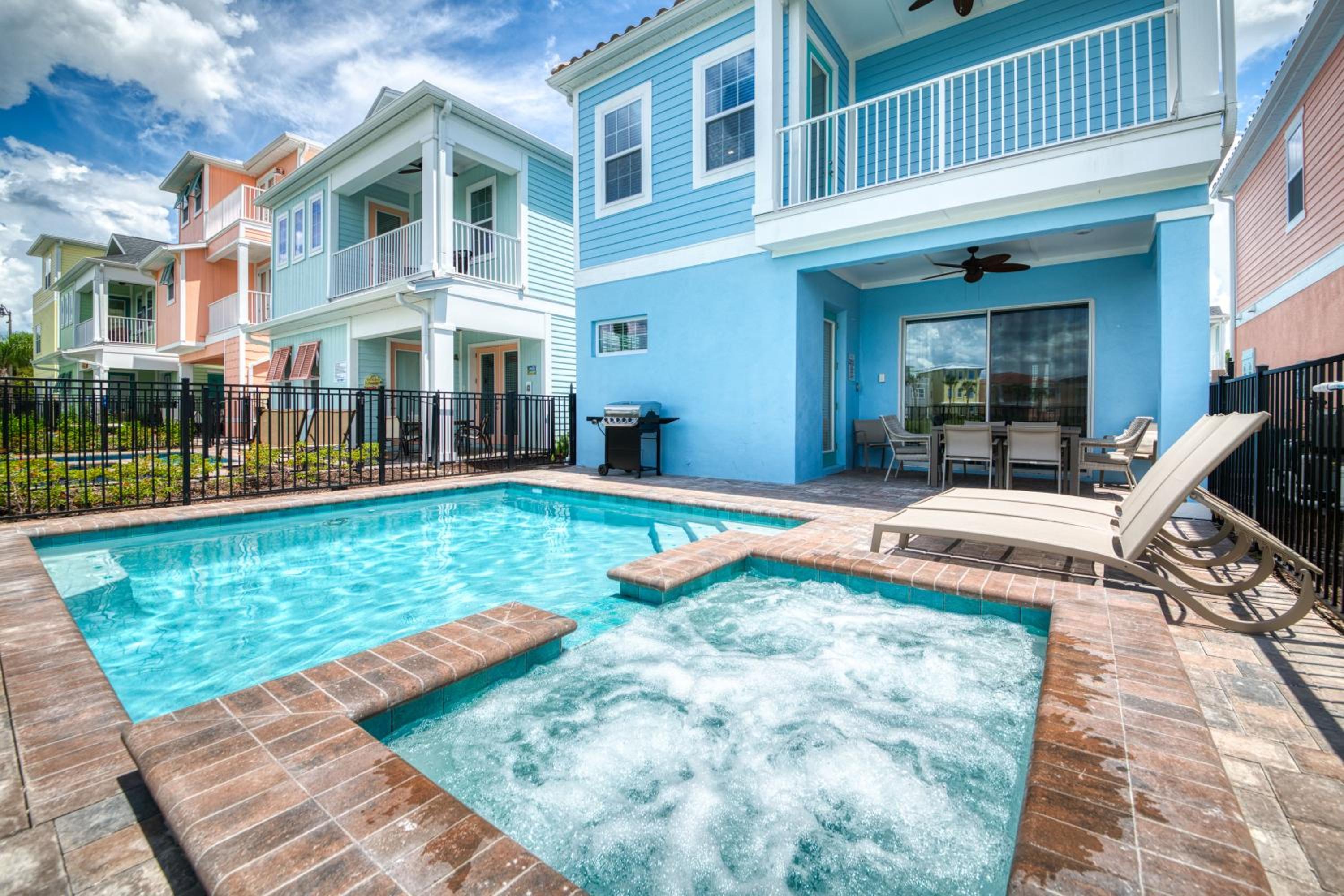 Waterfront Cottage With Private Pool Near Disney And Margaritaville Resort & Island H20 Access - 7985Su
