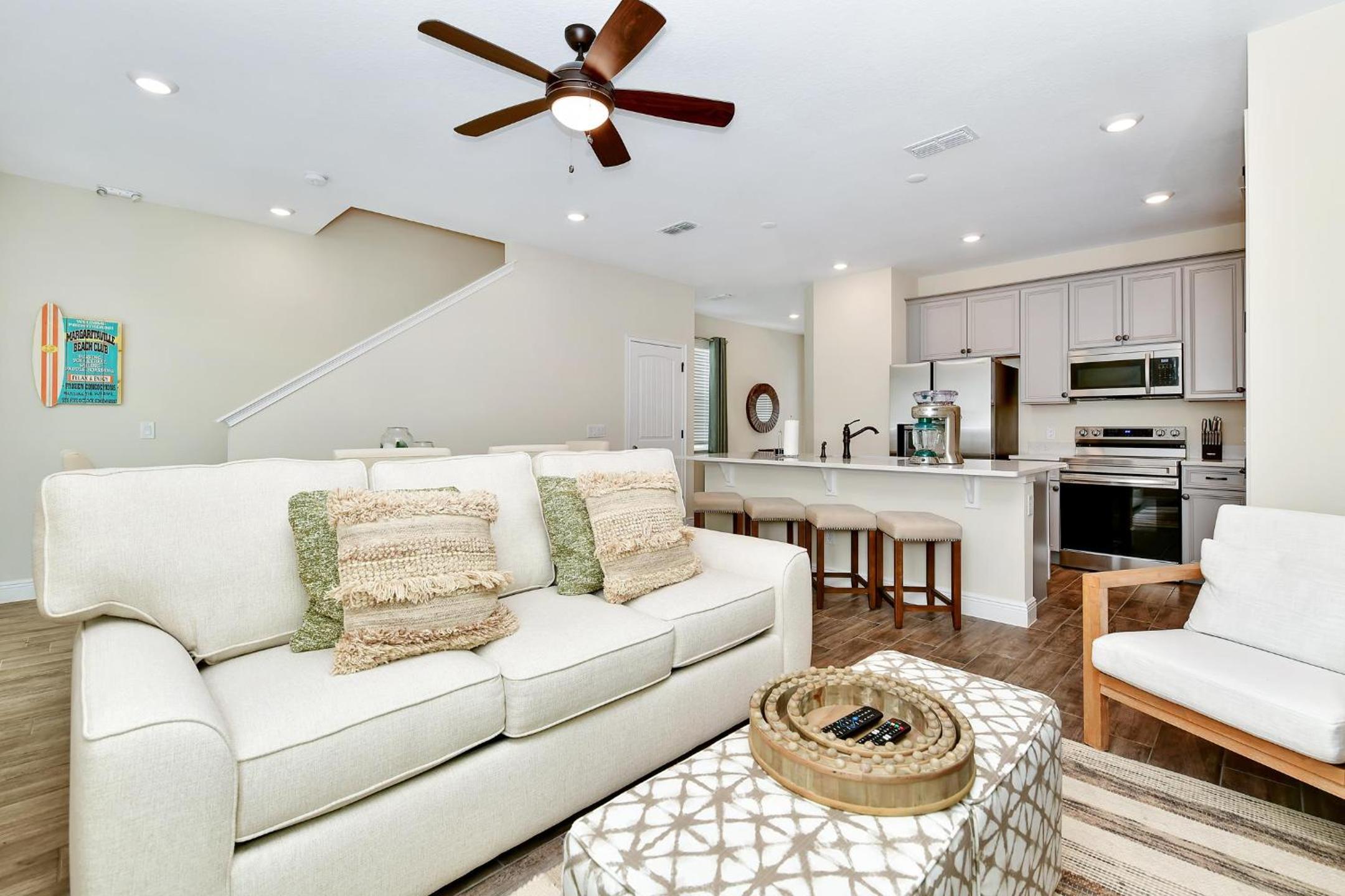 Comfy Villa Near Disney With Margaritaville Resort Access - 8150CP