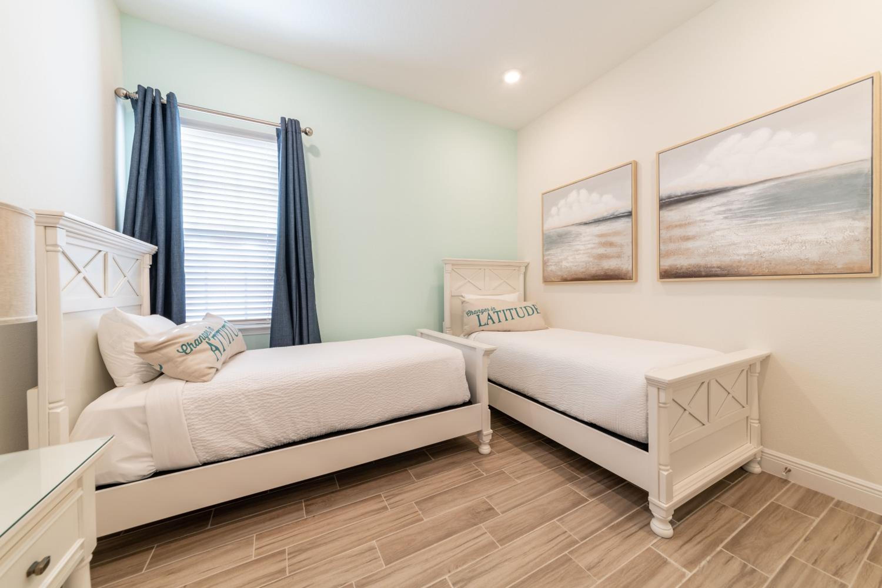 Waterfront Cottage With Private Pool Near Disney And Margaritaville Resort & Island H20 Access - 7985Su