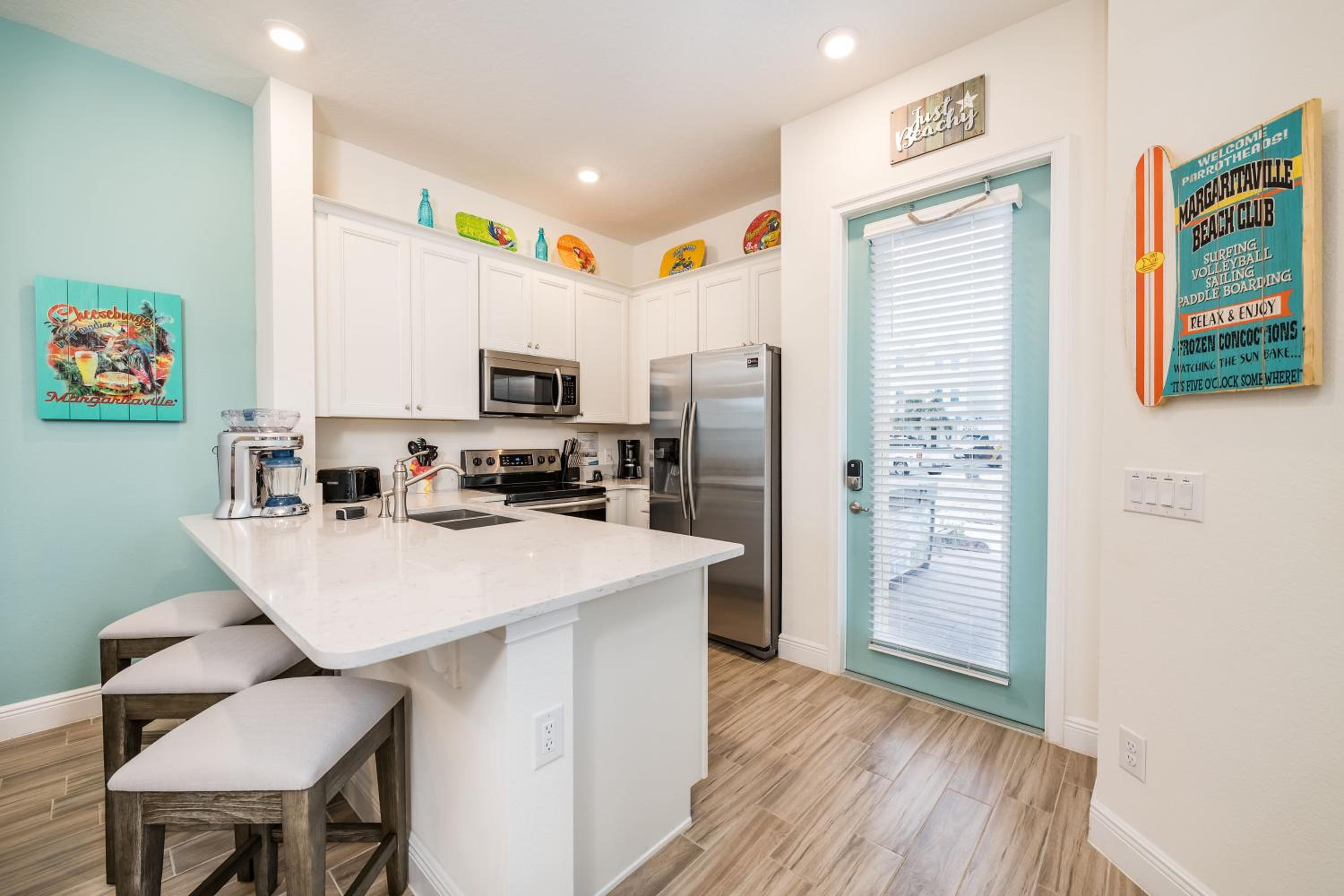 Sun Baked Cottage With Hot Tub Near Disney With Margaritaville Resort & Island H2O Access - 8089Dr