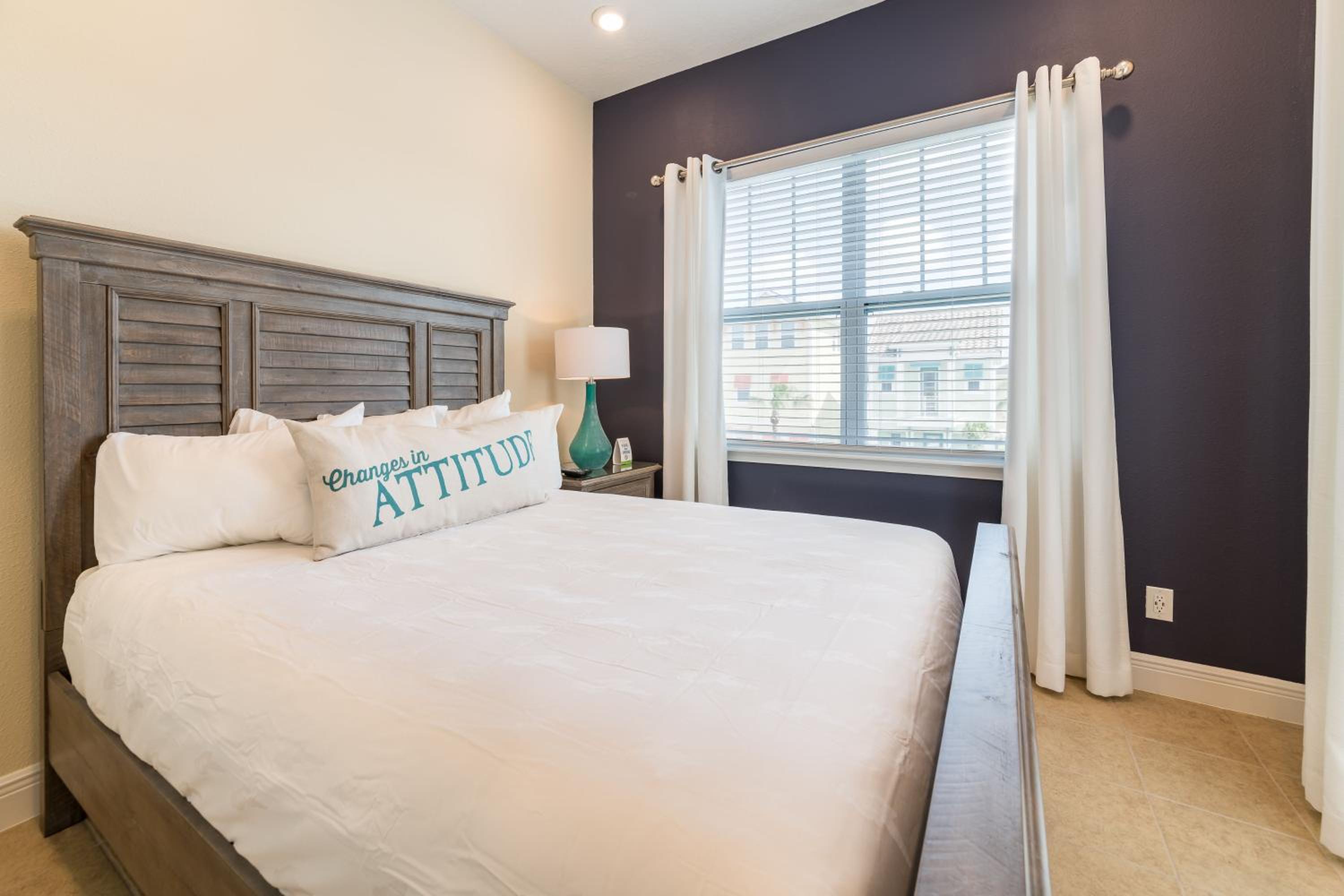 Cozy Cottage With Hot Tub Near Disney With Margaritaville Resort & Island H2O Access - 8056Dr