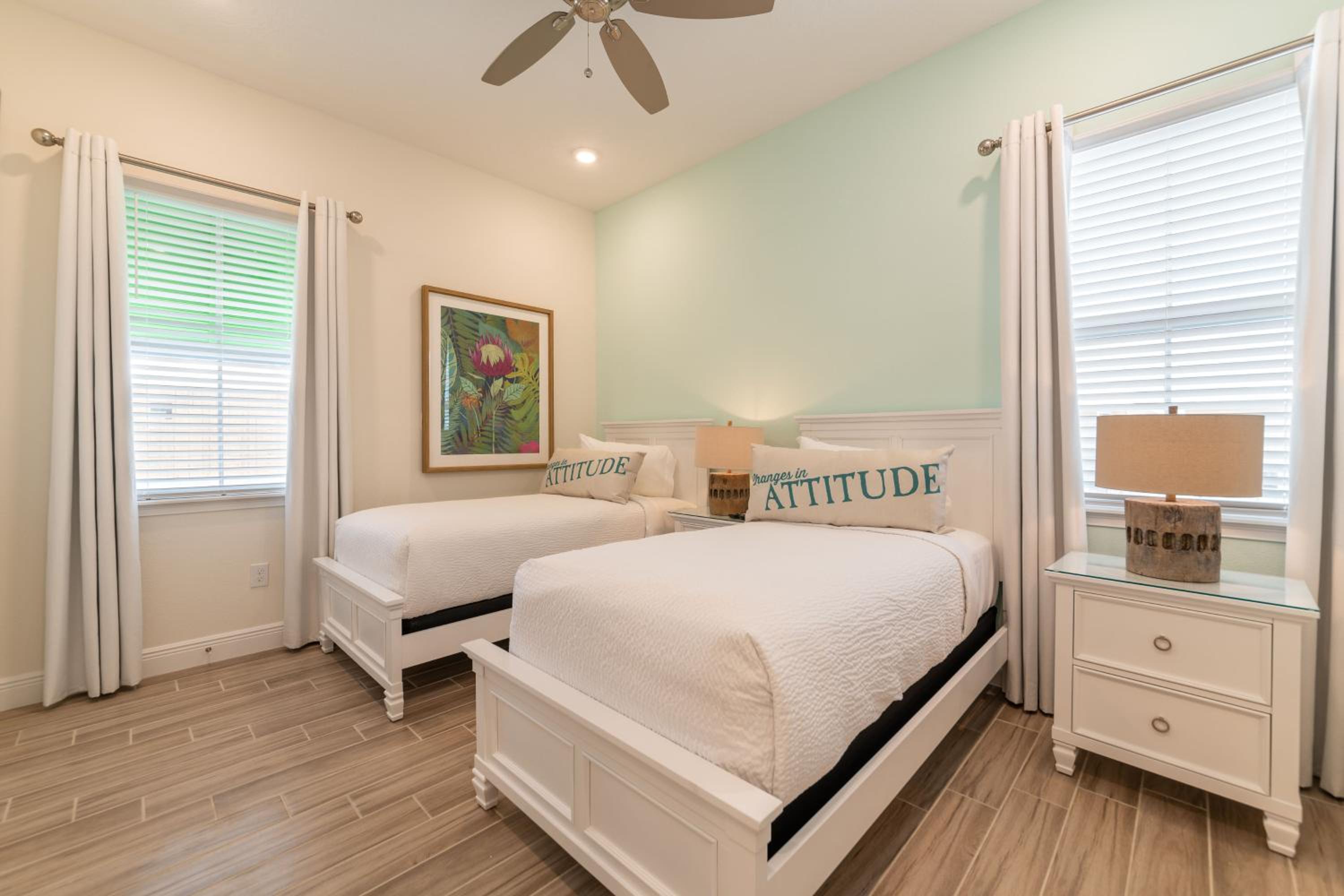 We Be Jammin Cottage With Private Hot Tub Near Disney With Margaritaville Resort & Island H2O Access - 8020Dr