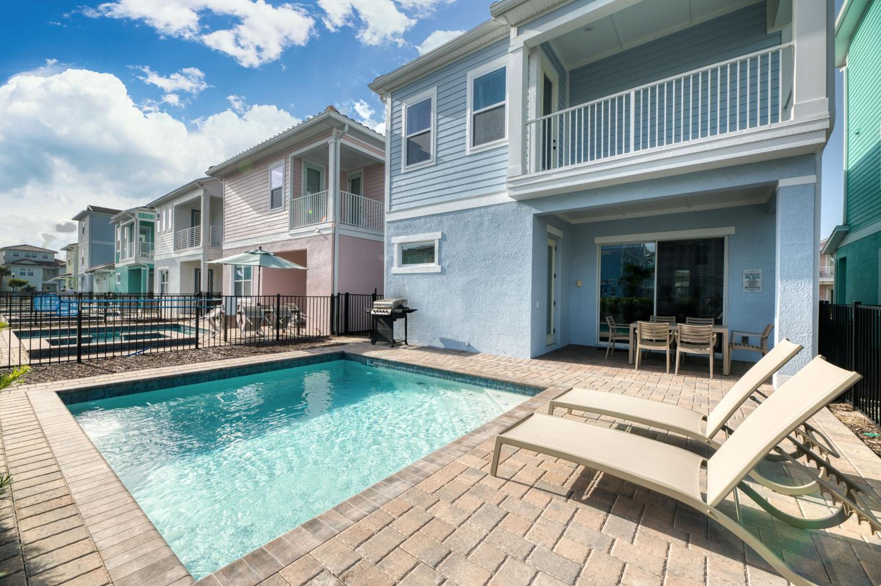 The Mermosa Cottage With Private Pool Near Disney With Margaritaville Resort & Island H2O Access - 8016St