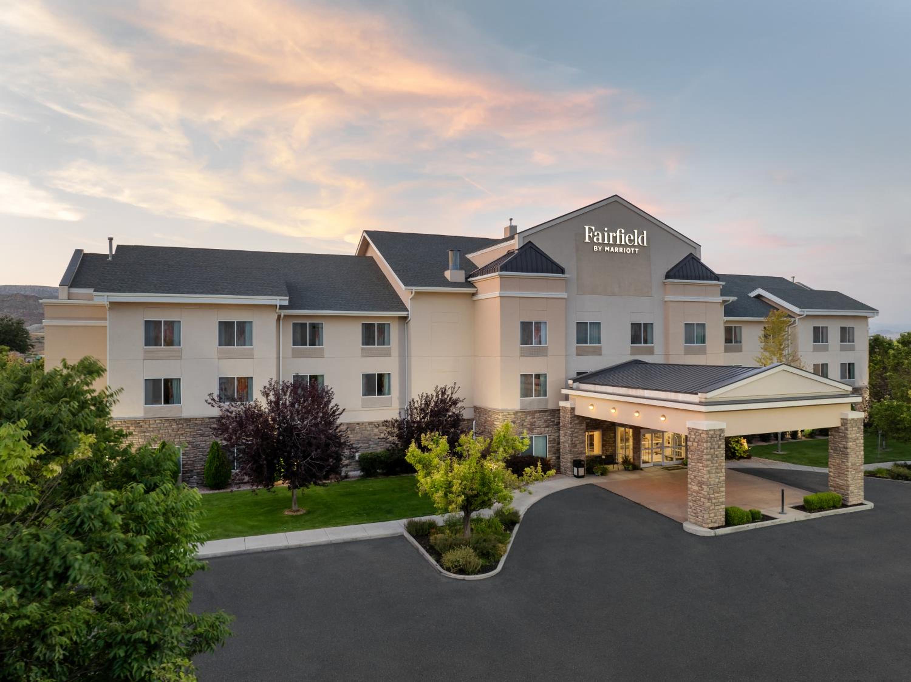 Richfield Vacations - Fairfield Inn  Suites Richfield - Property Image 24