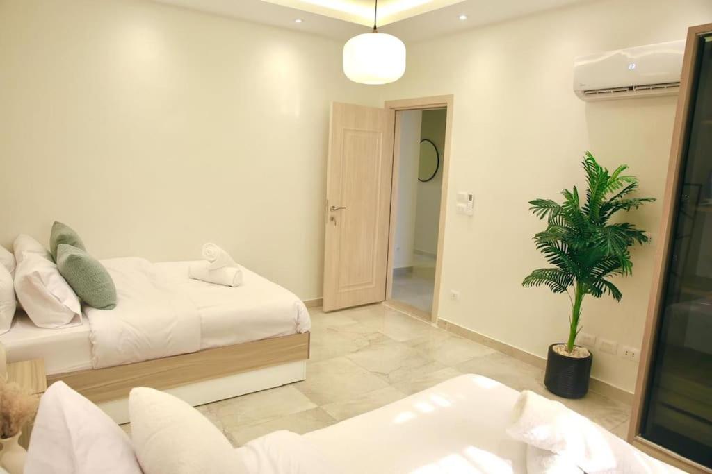 3 Bedroom Villa Apartment Cairo Couples or Family