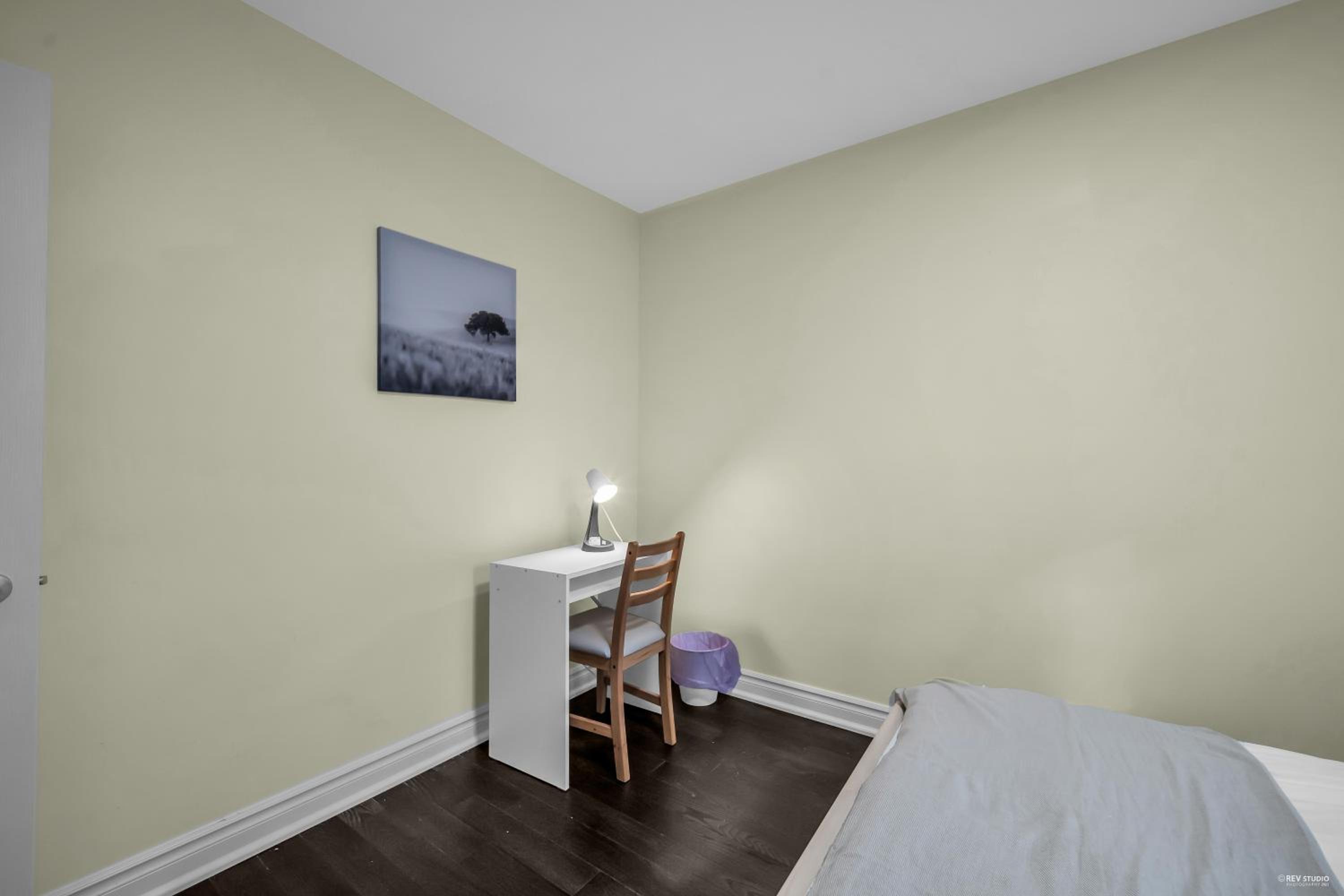 Luxury Renovated House in Prime Location with Parking