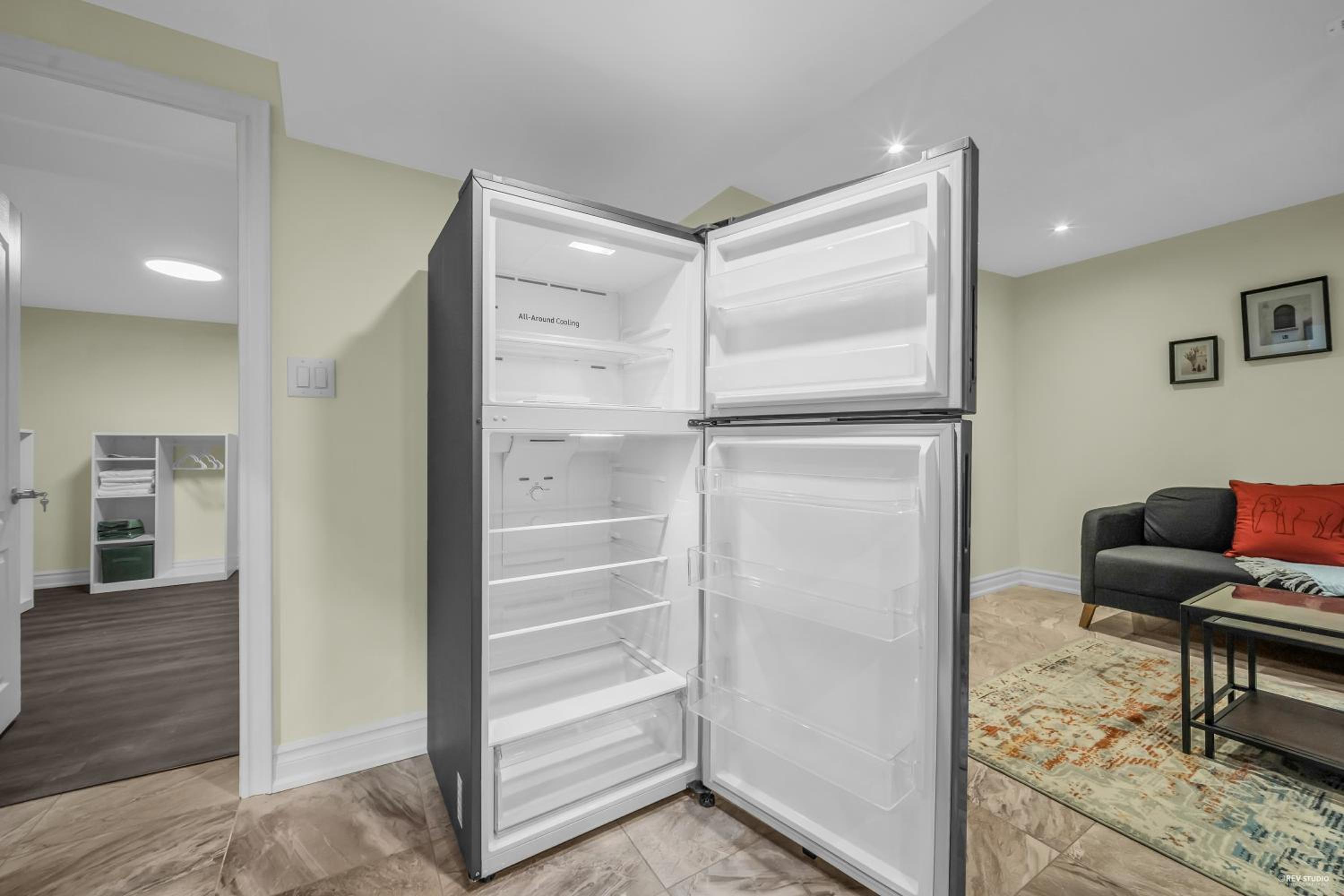 Luxury Renovated House in Prime Location with Parking