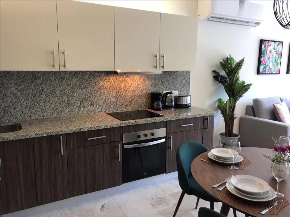 Stylish 1Bd Gym Rooftop Pool Wifi 100Mb