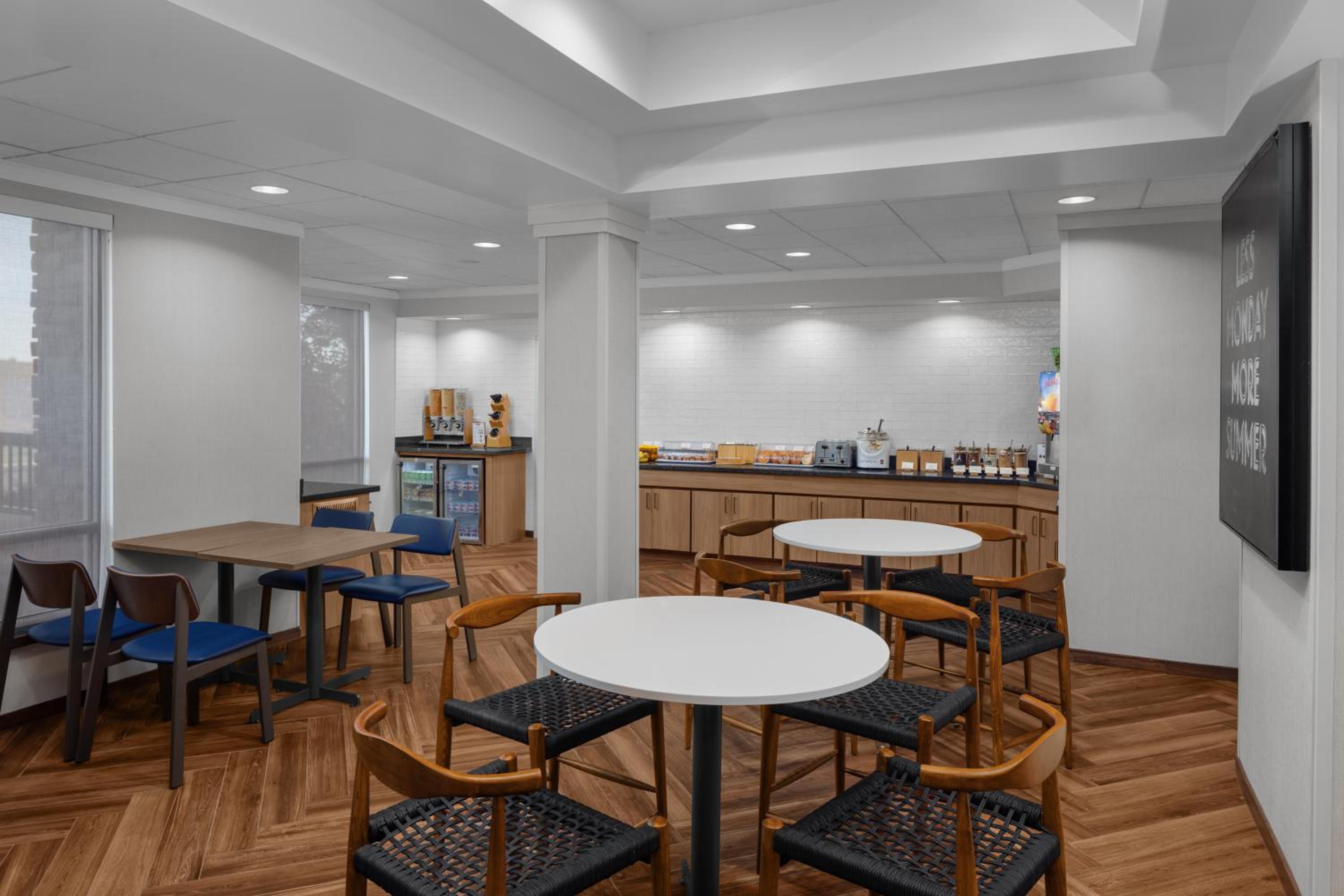 Richfield Vacations - Fairfield Inn  Suites Richfield - Property Image 42