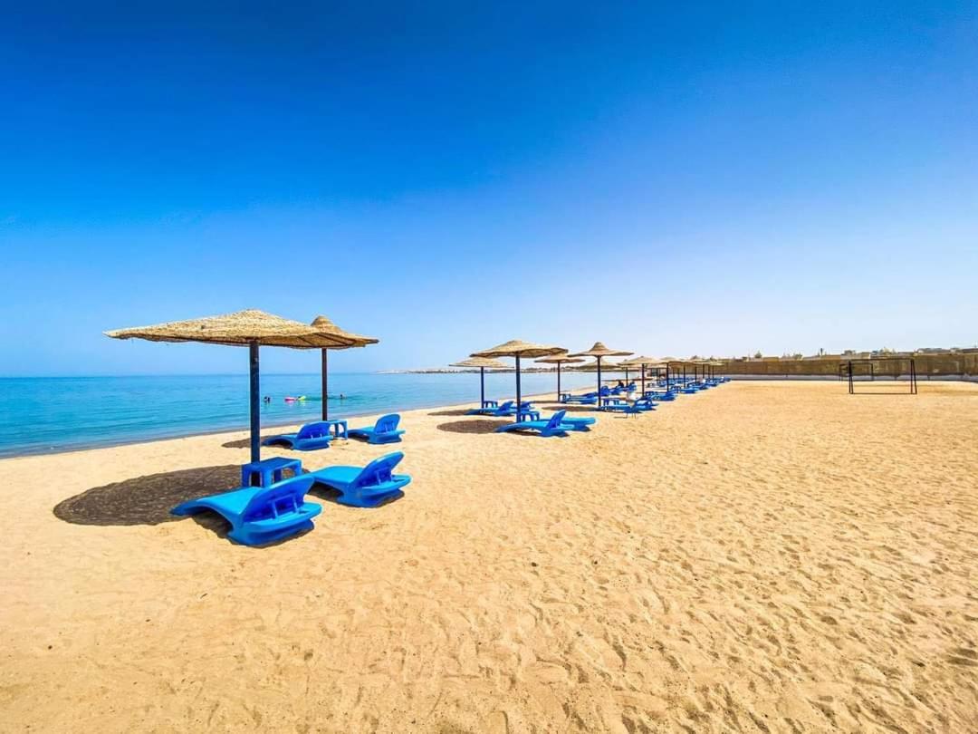 Cecelia resort