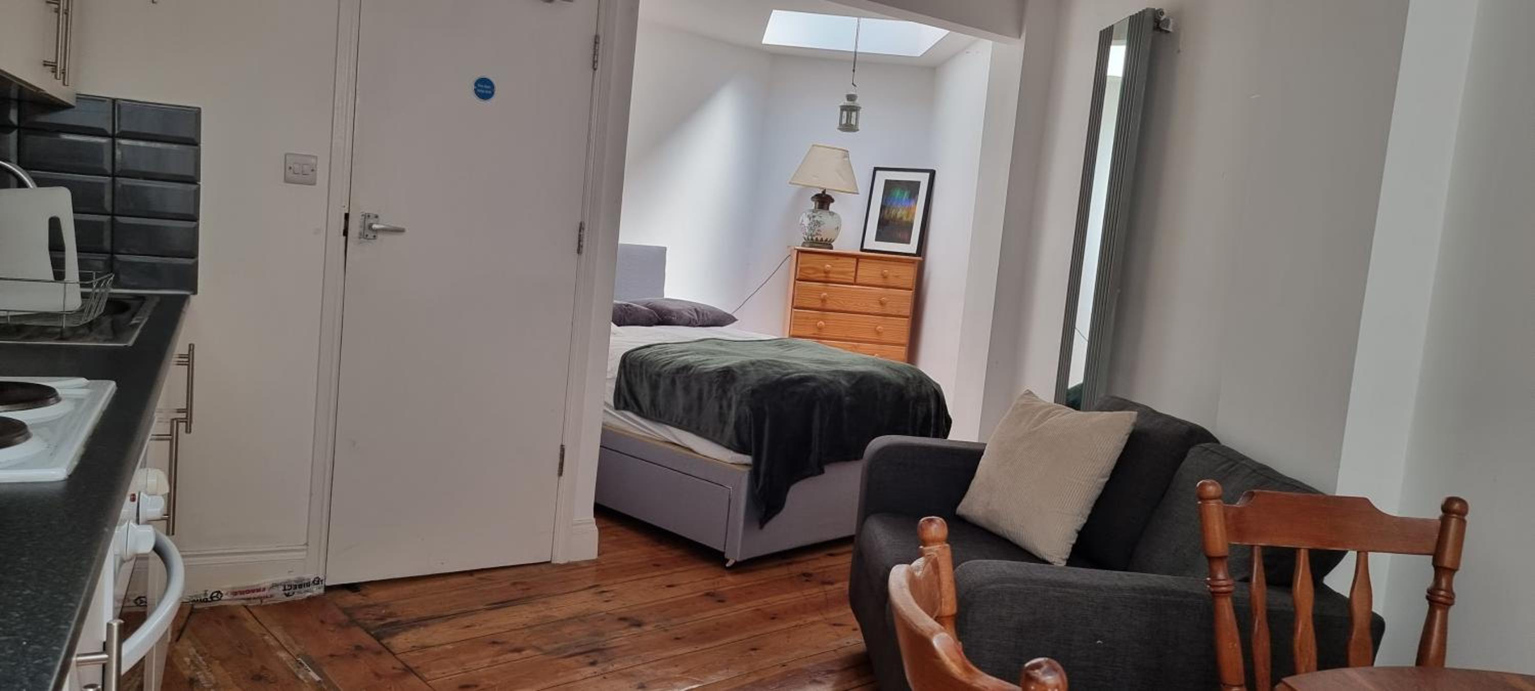 King's Cross Road Private Rooms