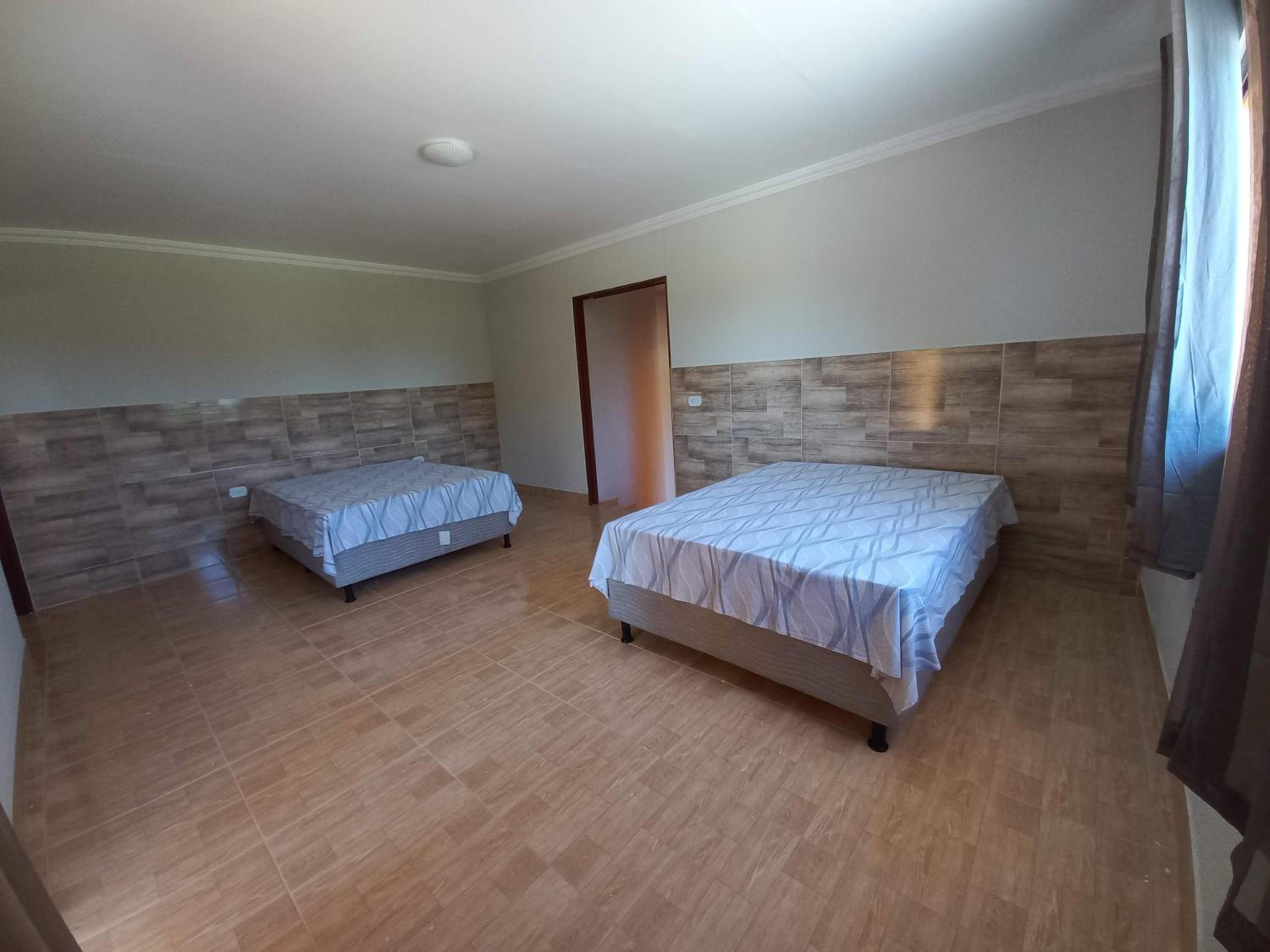 By Chalés Pirauá-Casa grande
