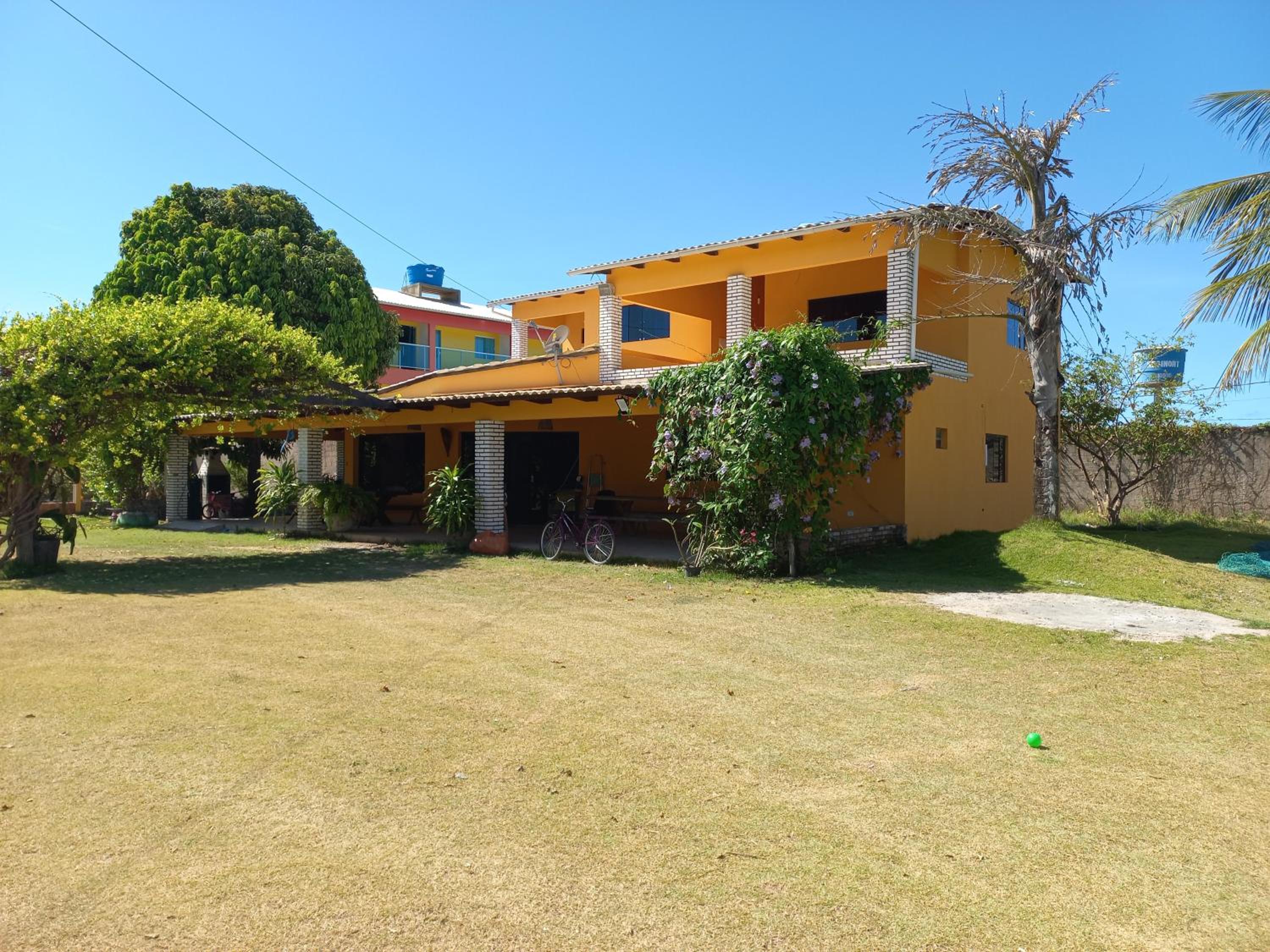 By Chalés Pirauá-Casa grande