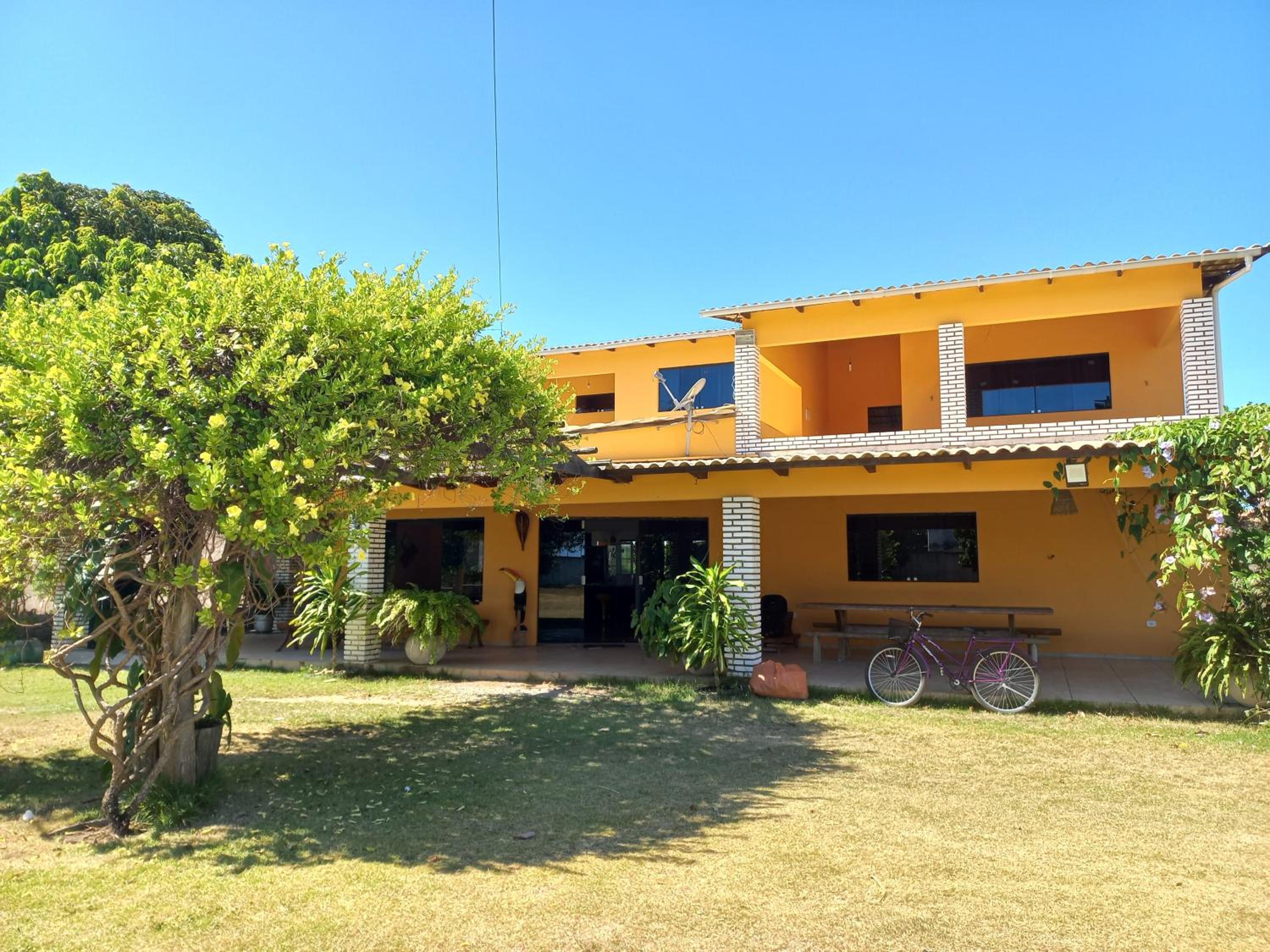 By Chalés Pirauá-Casa grande
