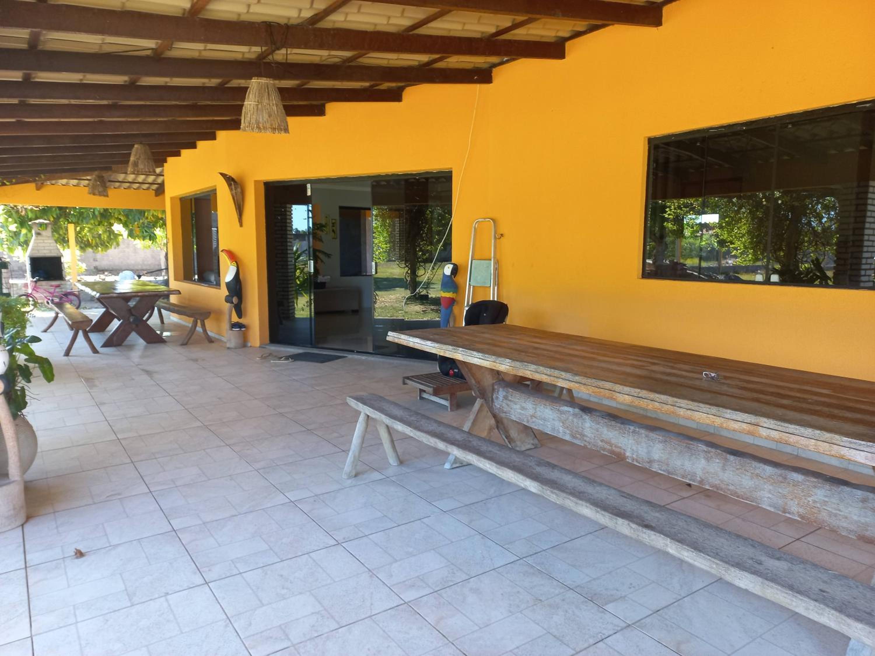 By Chalés Pirauá-Casa grande
