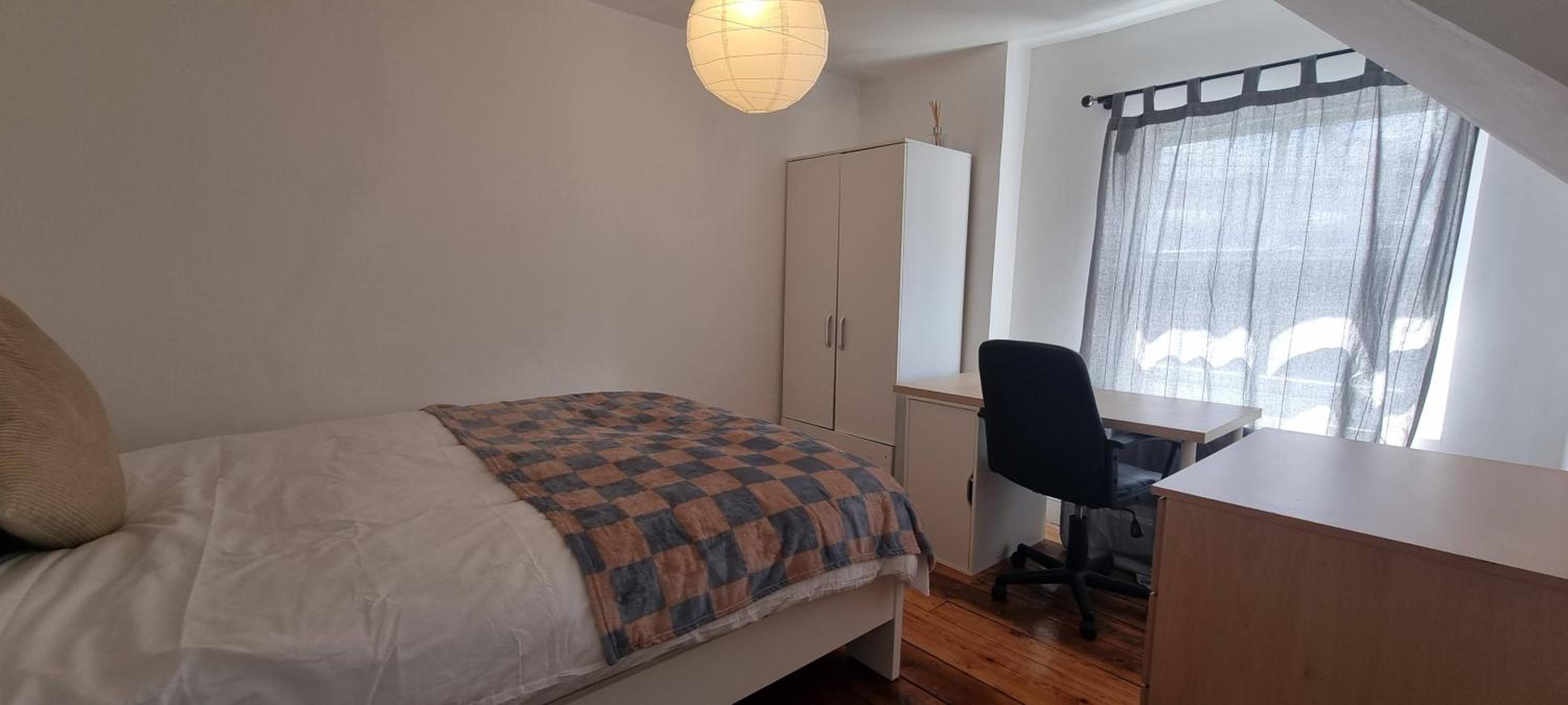 King's Cross Road Private Rooms