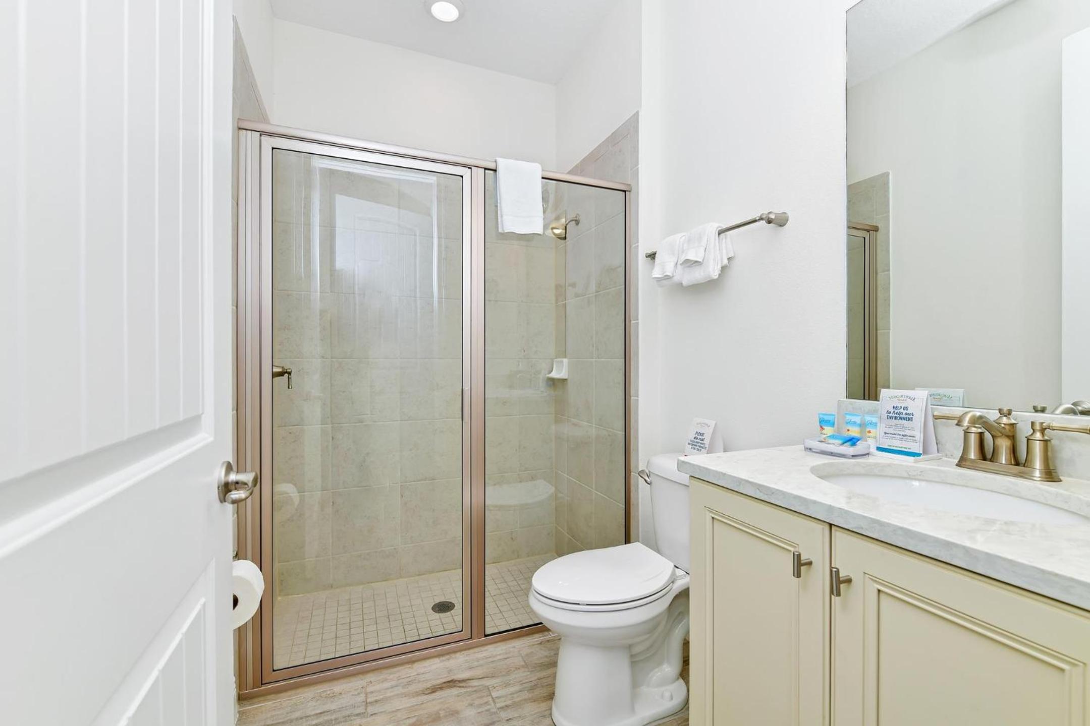 Palm Tree Paradise Cottage Private Pool Near Disney With Margaritaville Resort & Island H20 Access - 8109Su