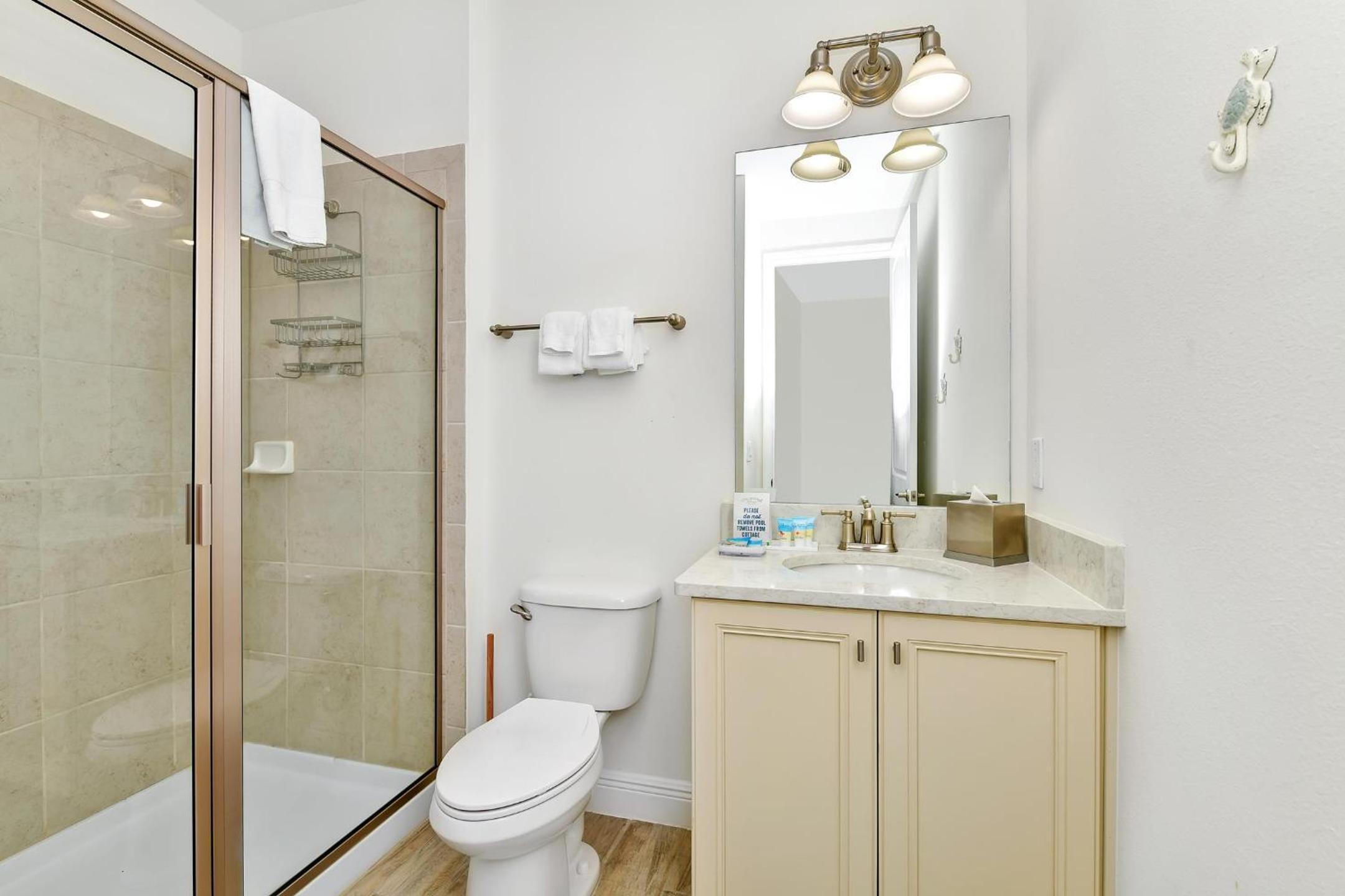 Palm Tree Paradise Cottage Private Pool Near Disney With Margaritaville Resort & Island H20 Access - 8109Su