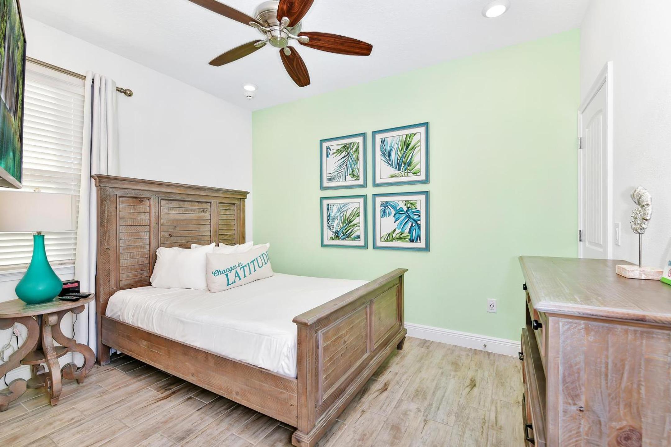 Palm Tree Paradise Cottage Private Pool Near Disney With Margaritaville Resort & Island H20 Access - 8109Su