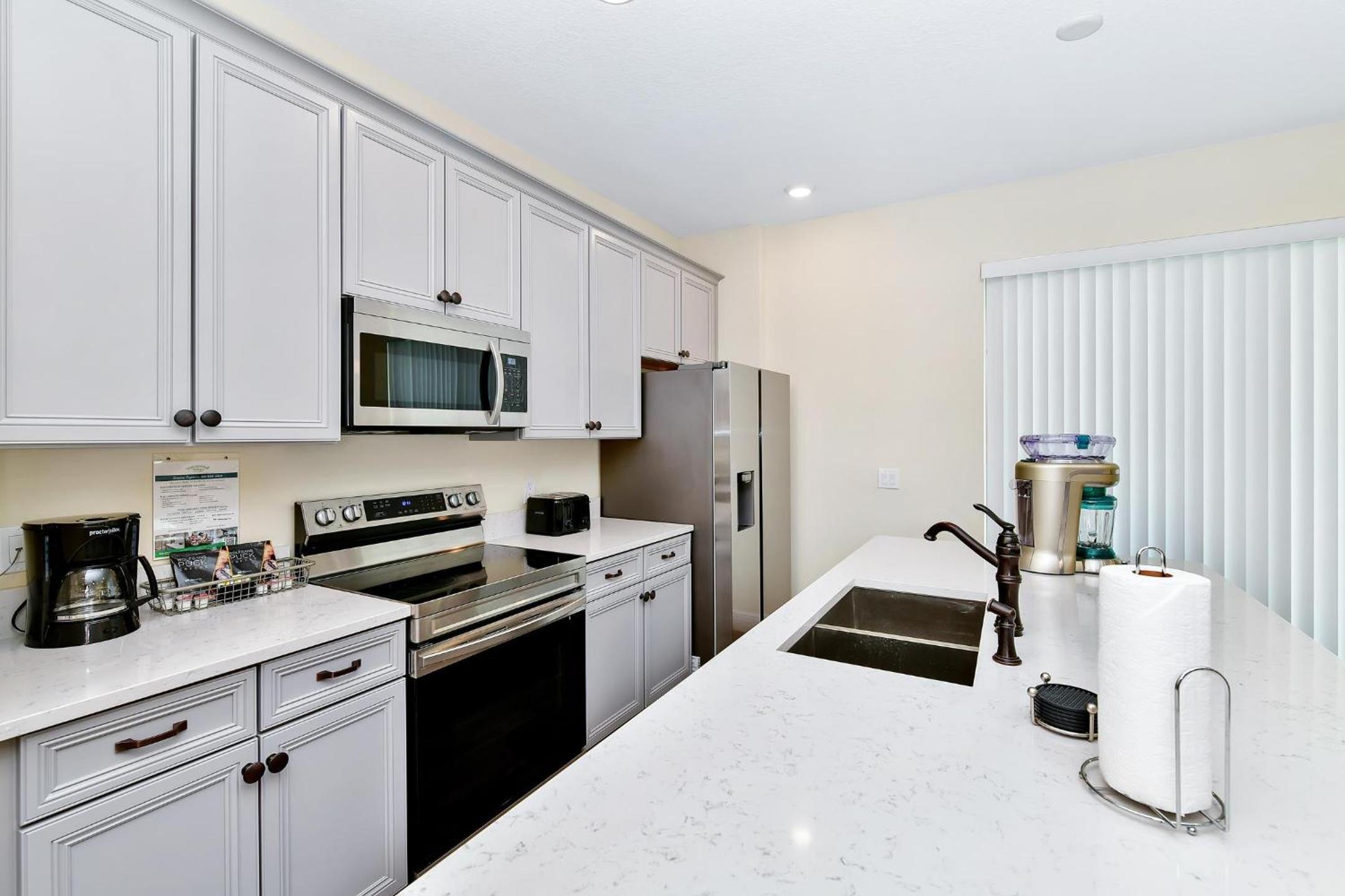 Sunny Villa Near Disney With Margaritaville Resort & Island H20 Access - 8111Cp