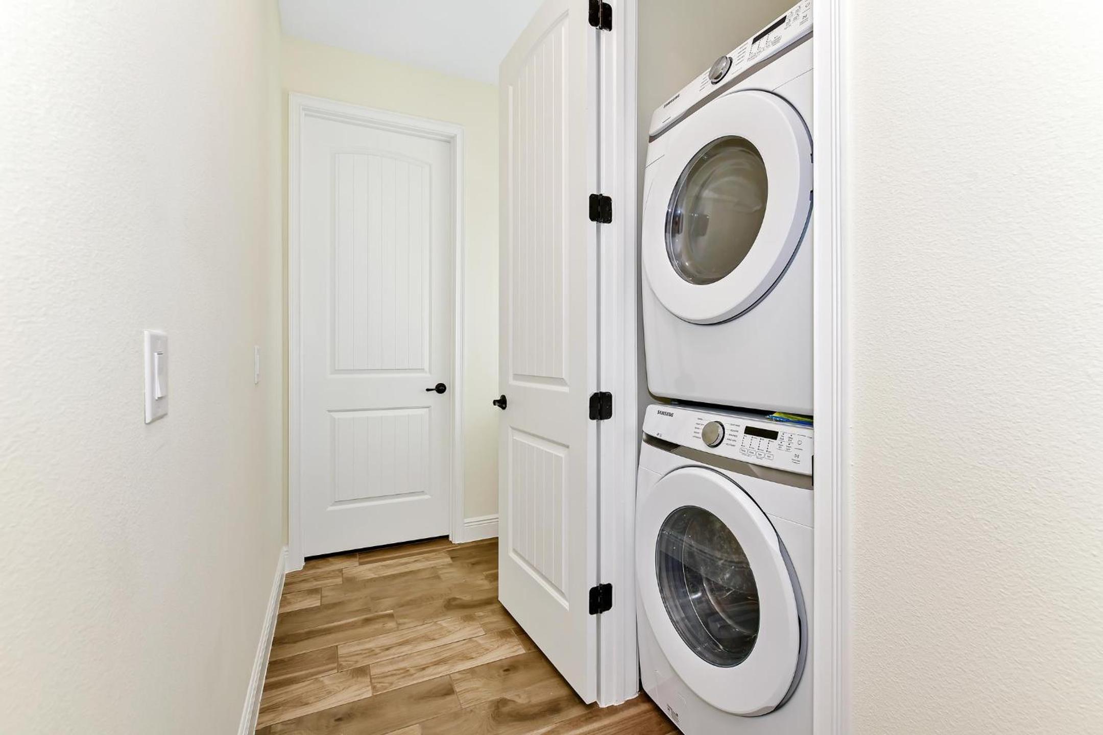 Vibrant Villa Near Disney With Margaritaville Resort & Island H20 Waterpark Access - 3136Cs
