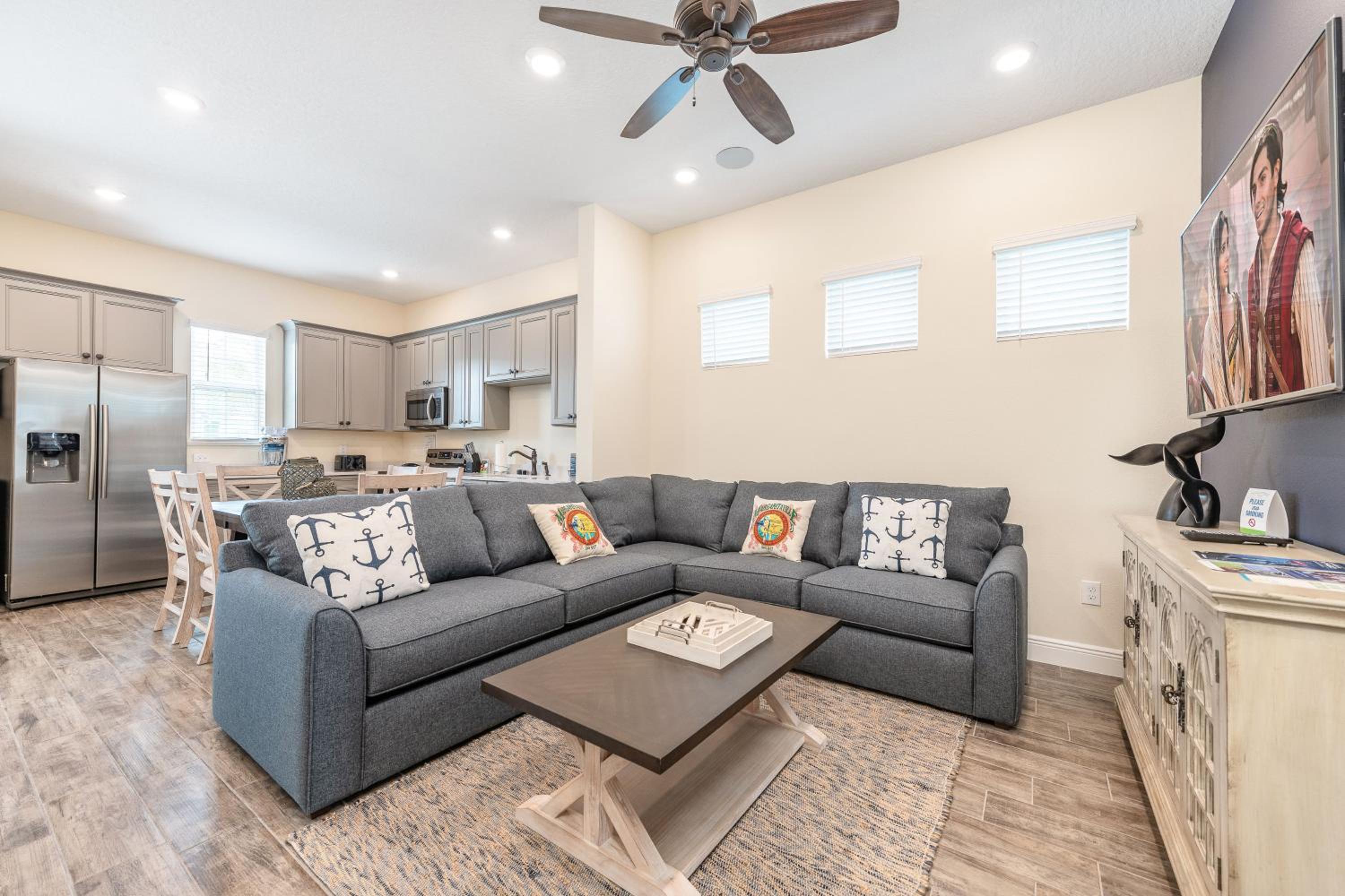 Sandy Shores Cottage Near Disney With Margaritaville Resort & Island H2O Access - 8077Kd