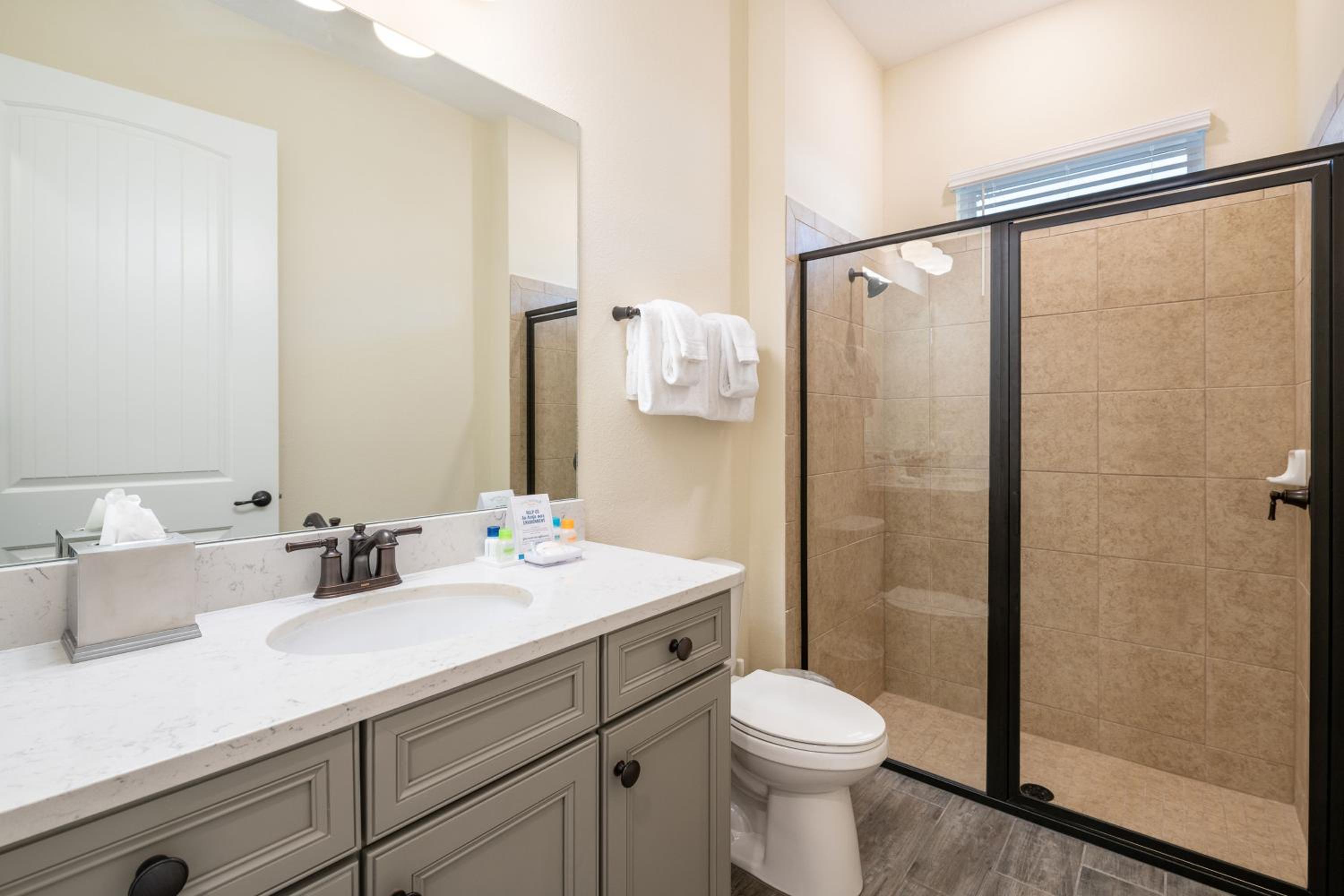 Comfy Cottage Near Disney With Margaritaville Resort & Island H2O Access - 8087Kd