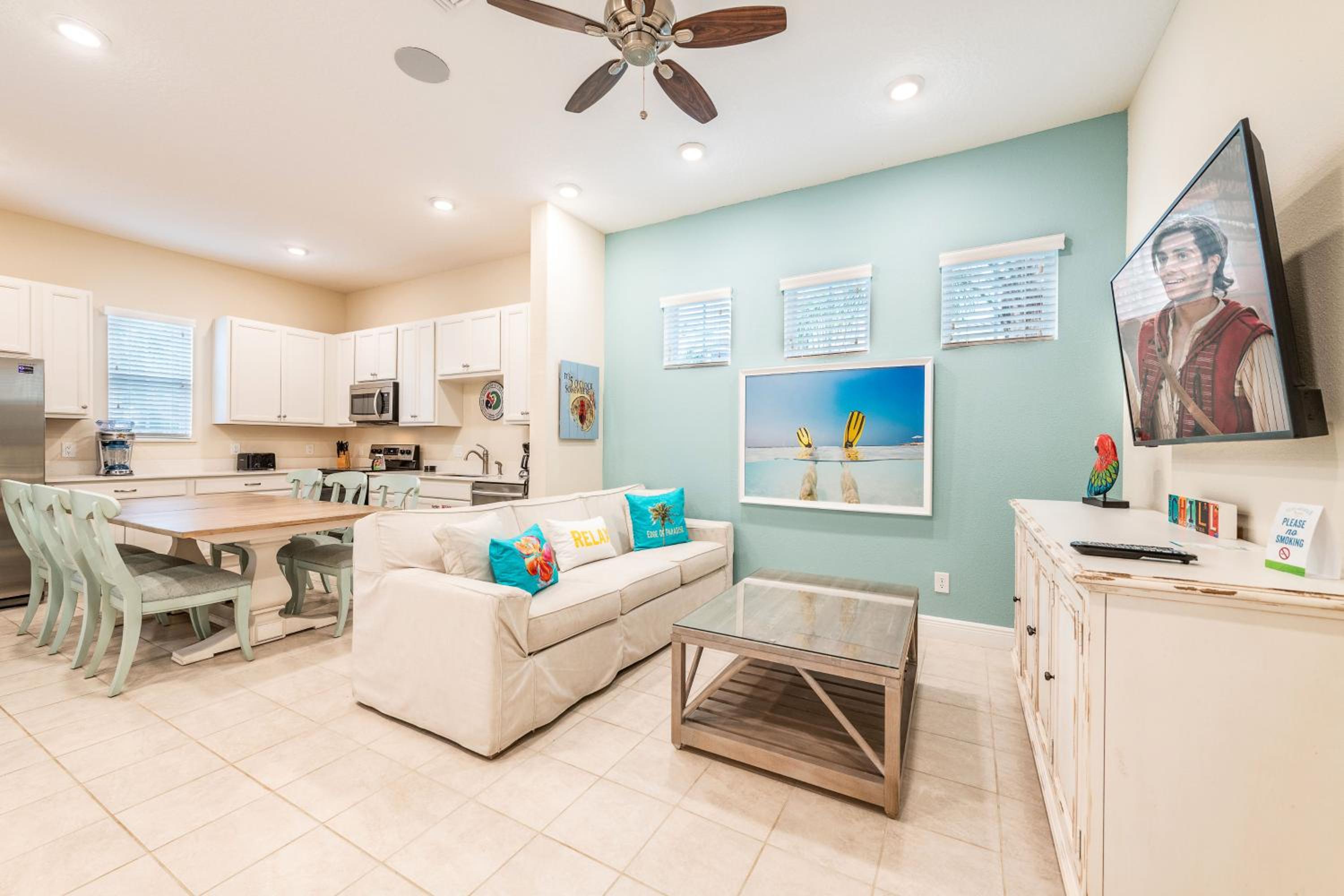Comfy Cottage With Hot Tub Near Disney With Margaritaville Resort & Island H2O Access - 8029Sb