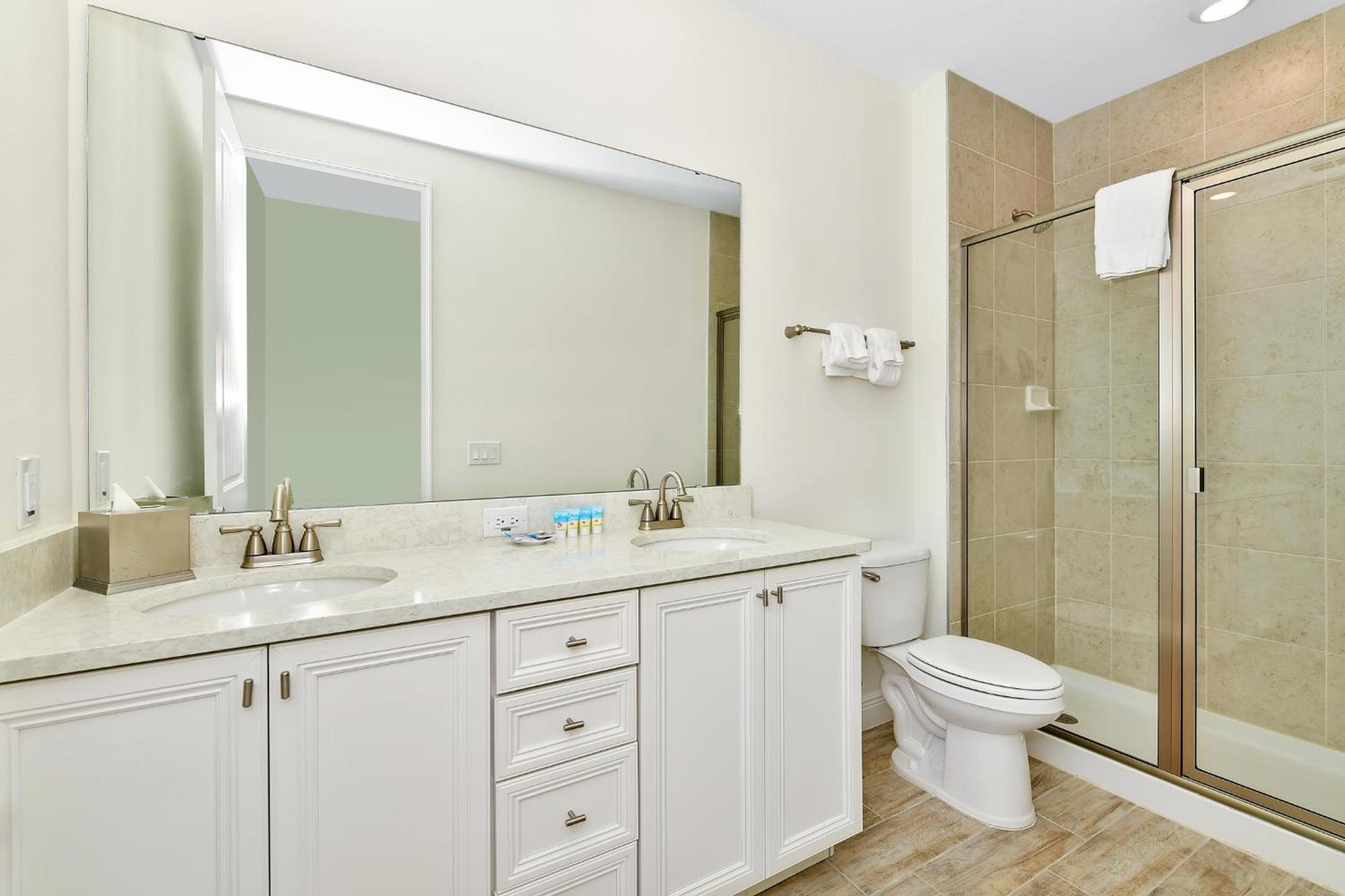 Lovely Villa Near Disney With Margaritaville Resort & Island H20 Waterpark Access - 2947Cl