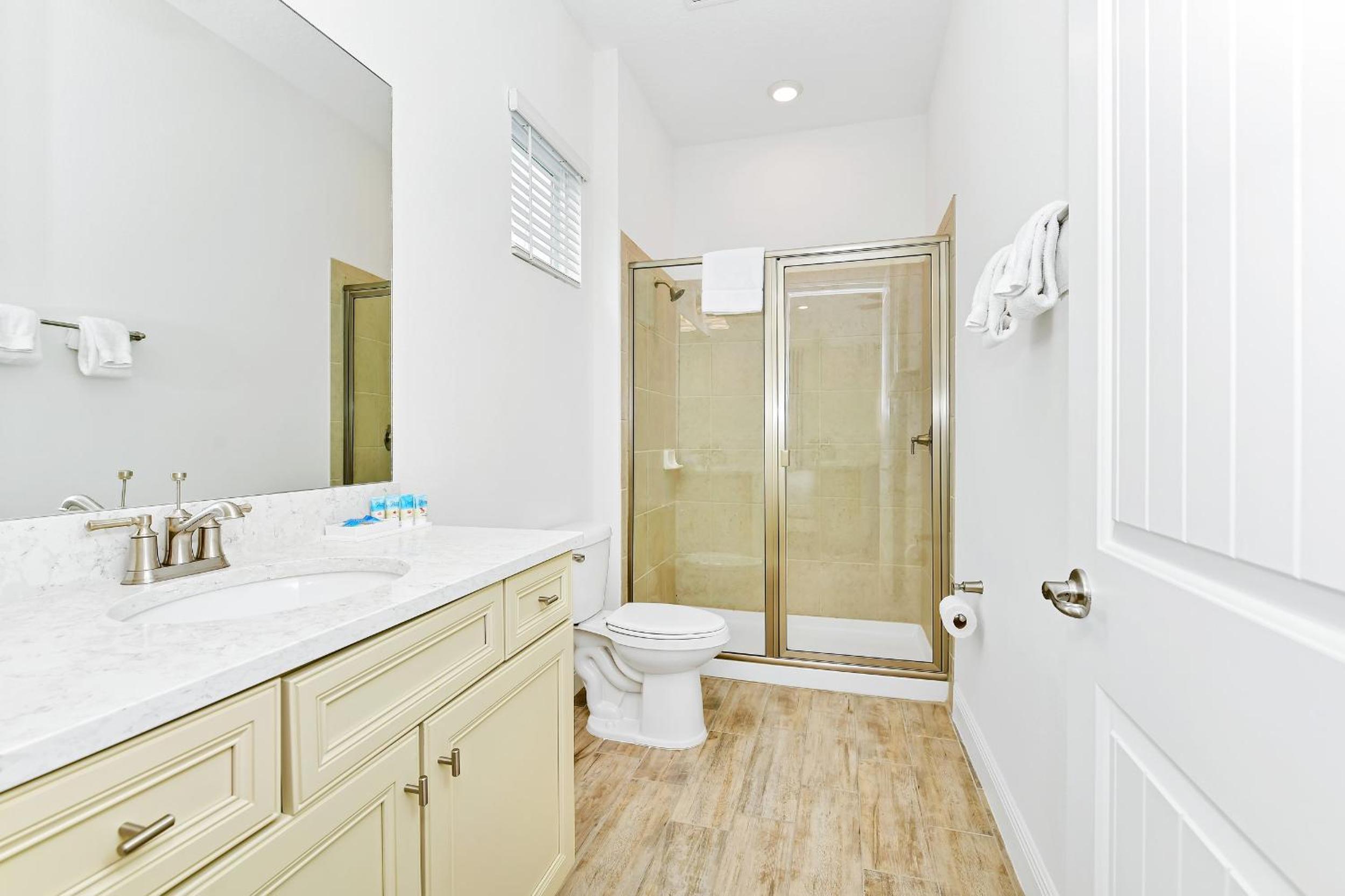 Blue Haven Cottage Near Disney With Margaritaville Resort & Island H20 Waterpark Access - 7996Ls