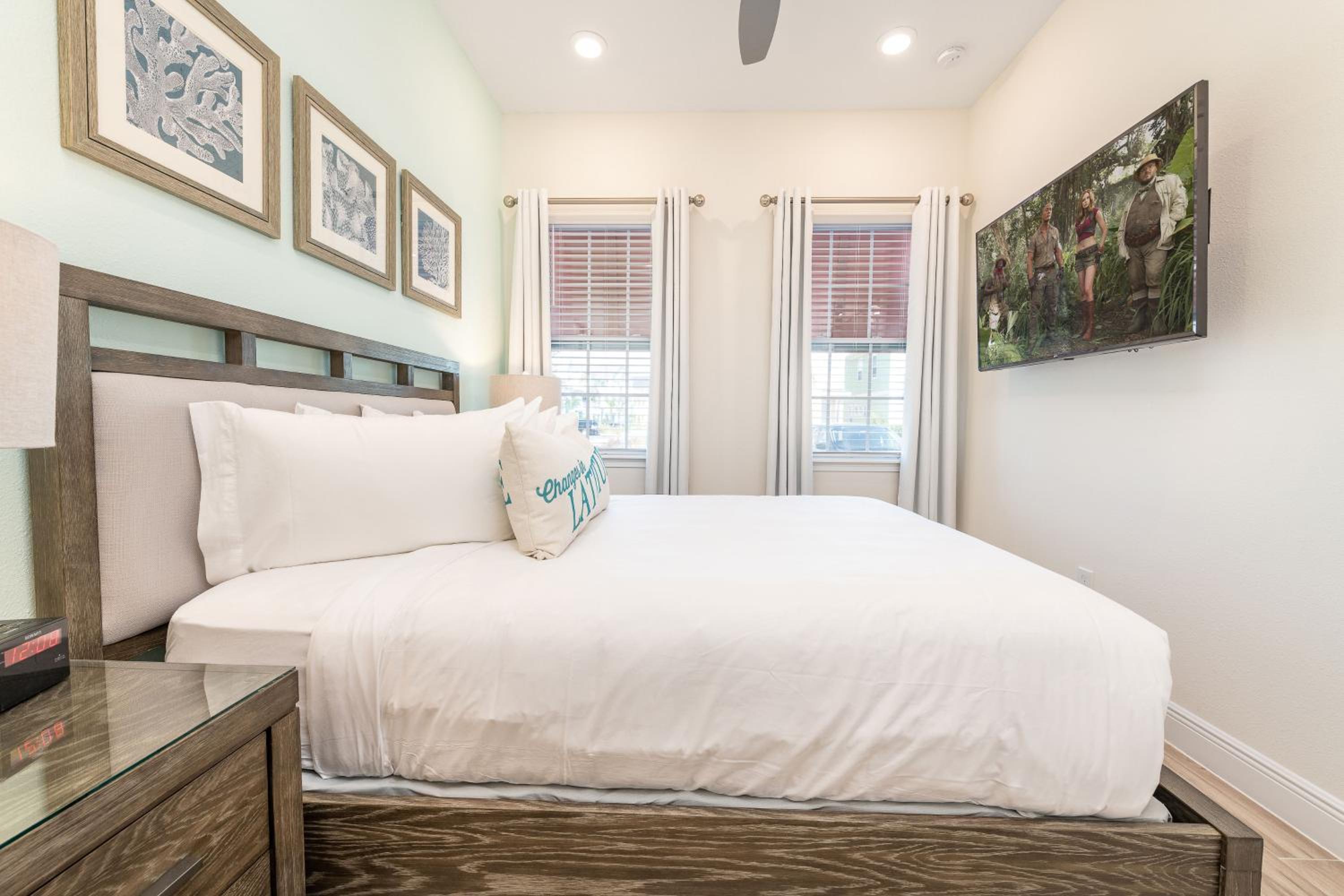 Blue Cascade Cottage Near Disney With Margaritaville Resort & Island H2O Access - 8064Ls