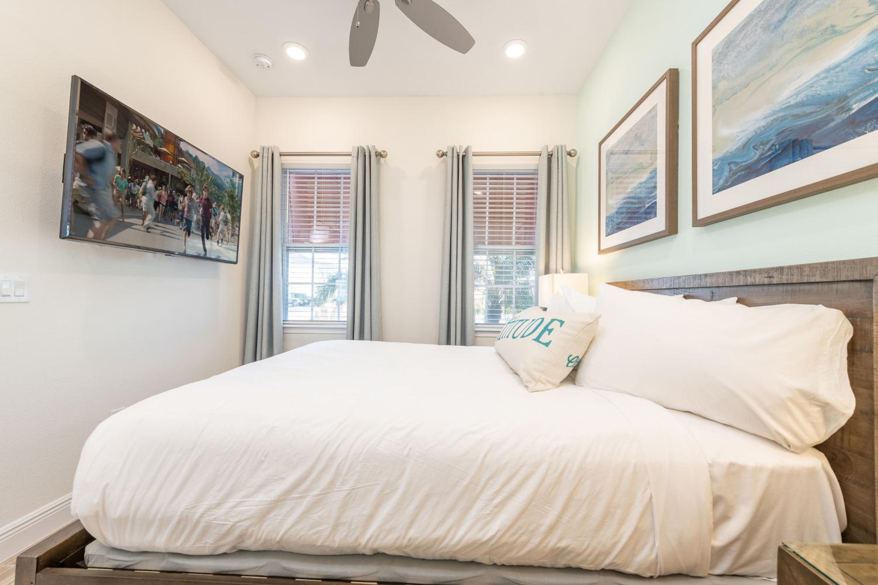 Blue Cascade Cottage Near Disney With Margaritaville Resort & Island H2O Access - 8064Ls