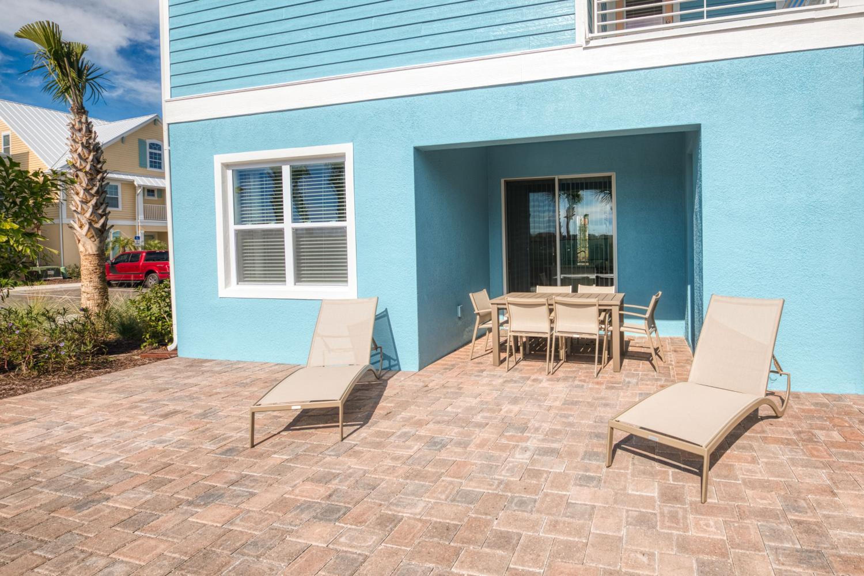 Blue Cascade Cottage Near Disney With Margaritaville Resort & Island H2O Access - 8064Ls
