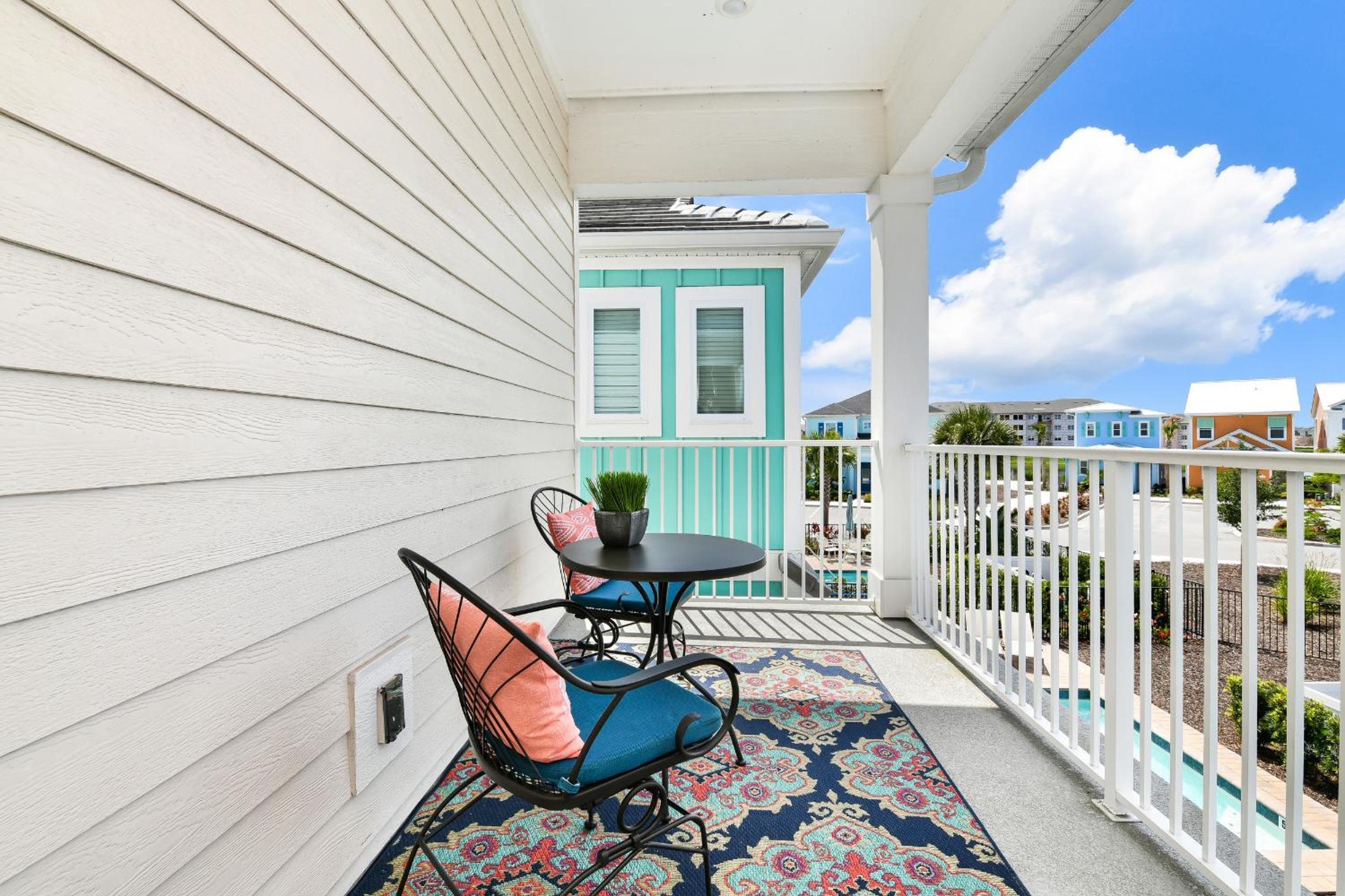 Seashell Cream Cottage With Private Pool Near Disney With Margaritaville Resort & Island H2O Access - 8037St