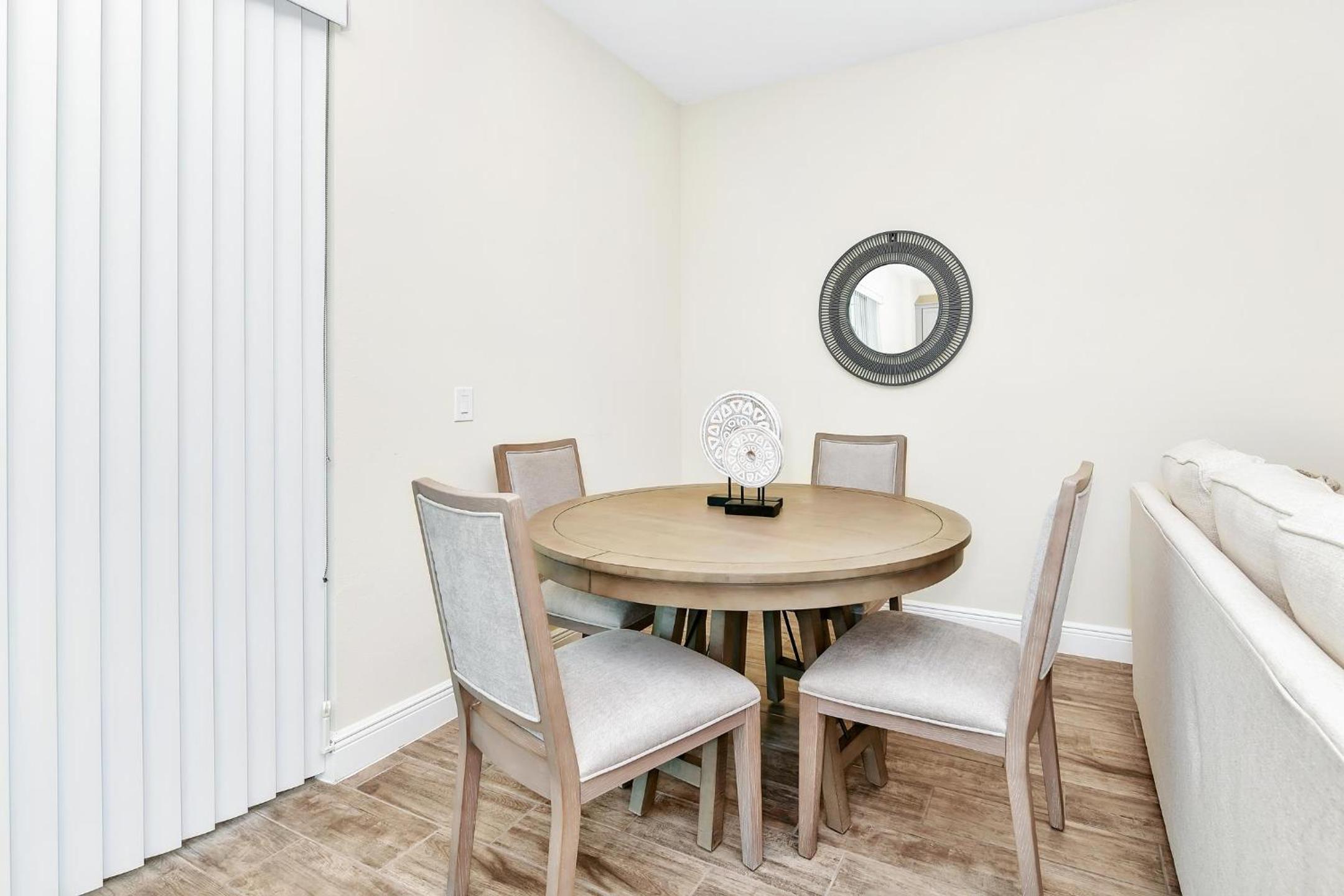 Palm Tree Paradise Villa Near Disney With Margaritaville Resort & Island H20 Waterpark Access - 3113Cs