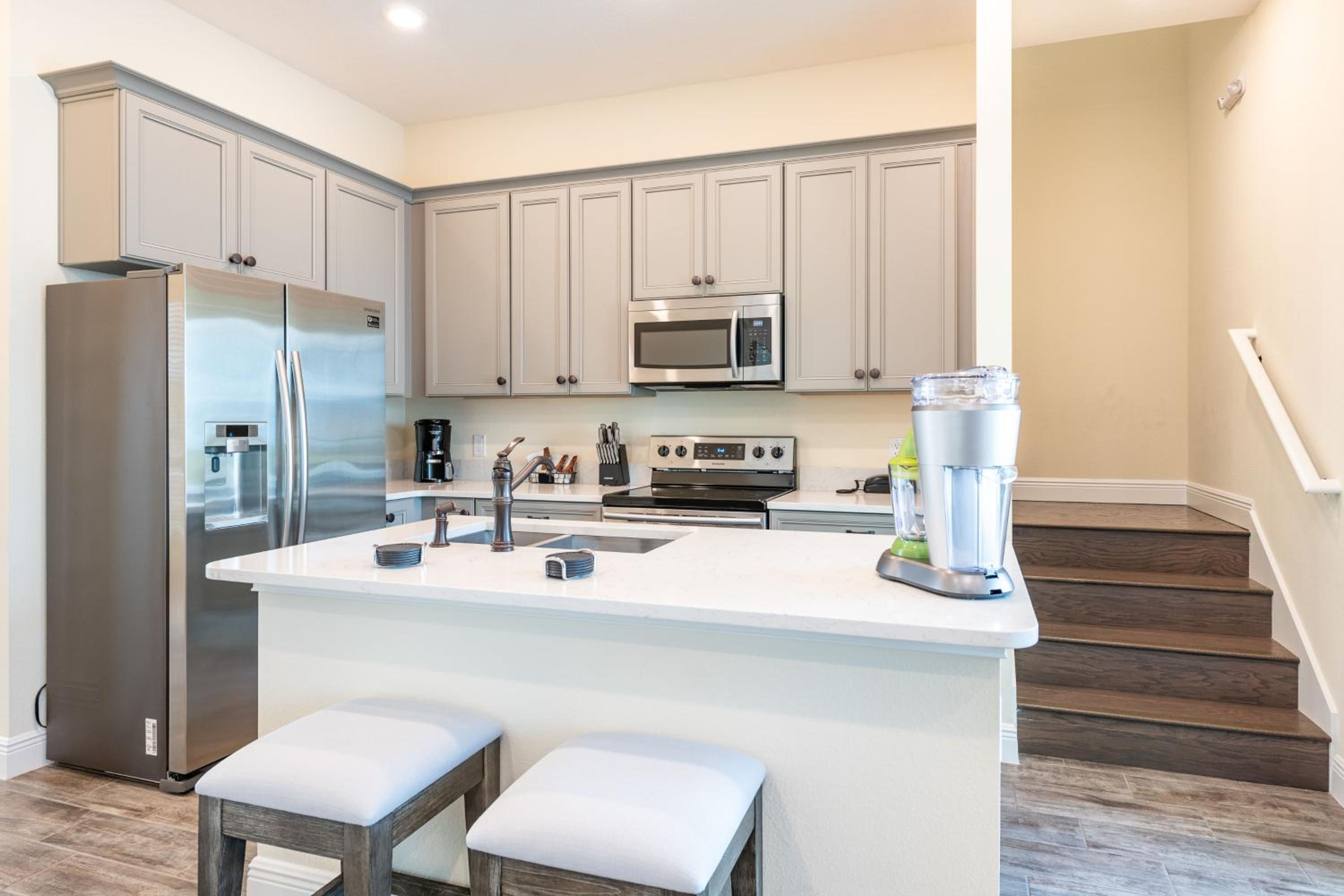 Bright & Airy Cottage Near Disney With Margaritaville Resort & Island H2O Access - 8008Ls